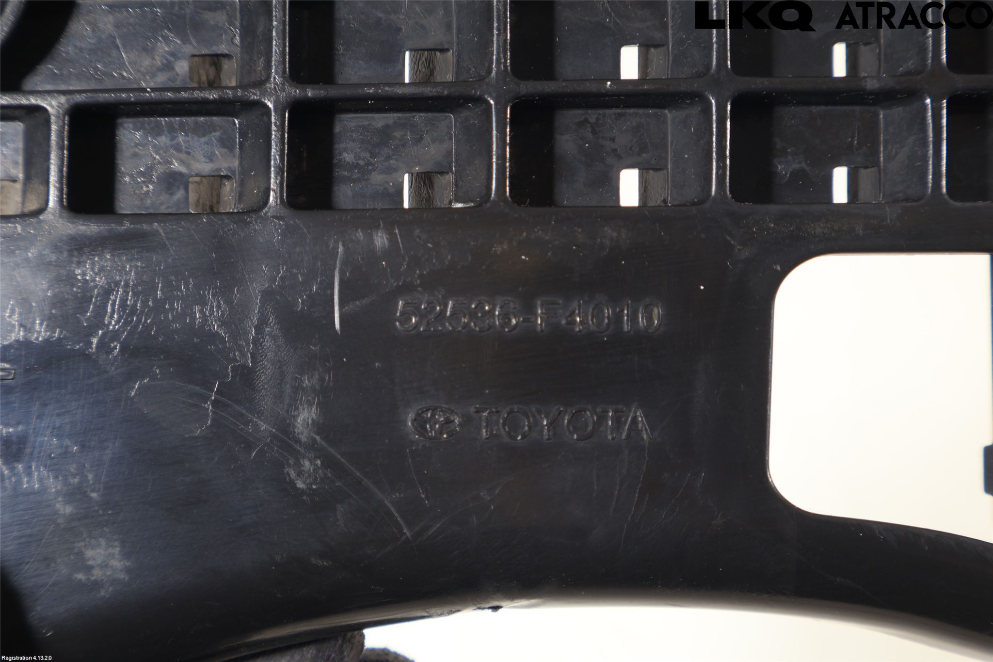 Toyota C-HR 16-23 Stötfångarfäste Fram Vä