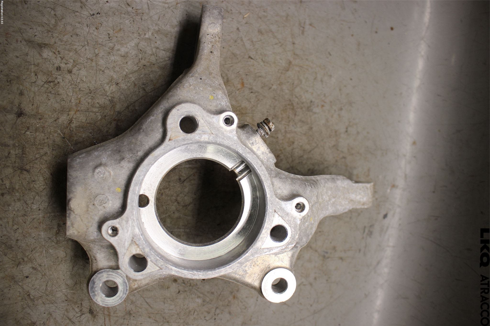 Hyundai KONA/ELECTRIC OS 18-23 Styrspindel Lagerhus Hö