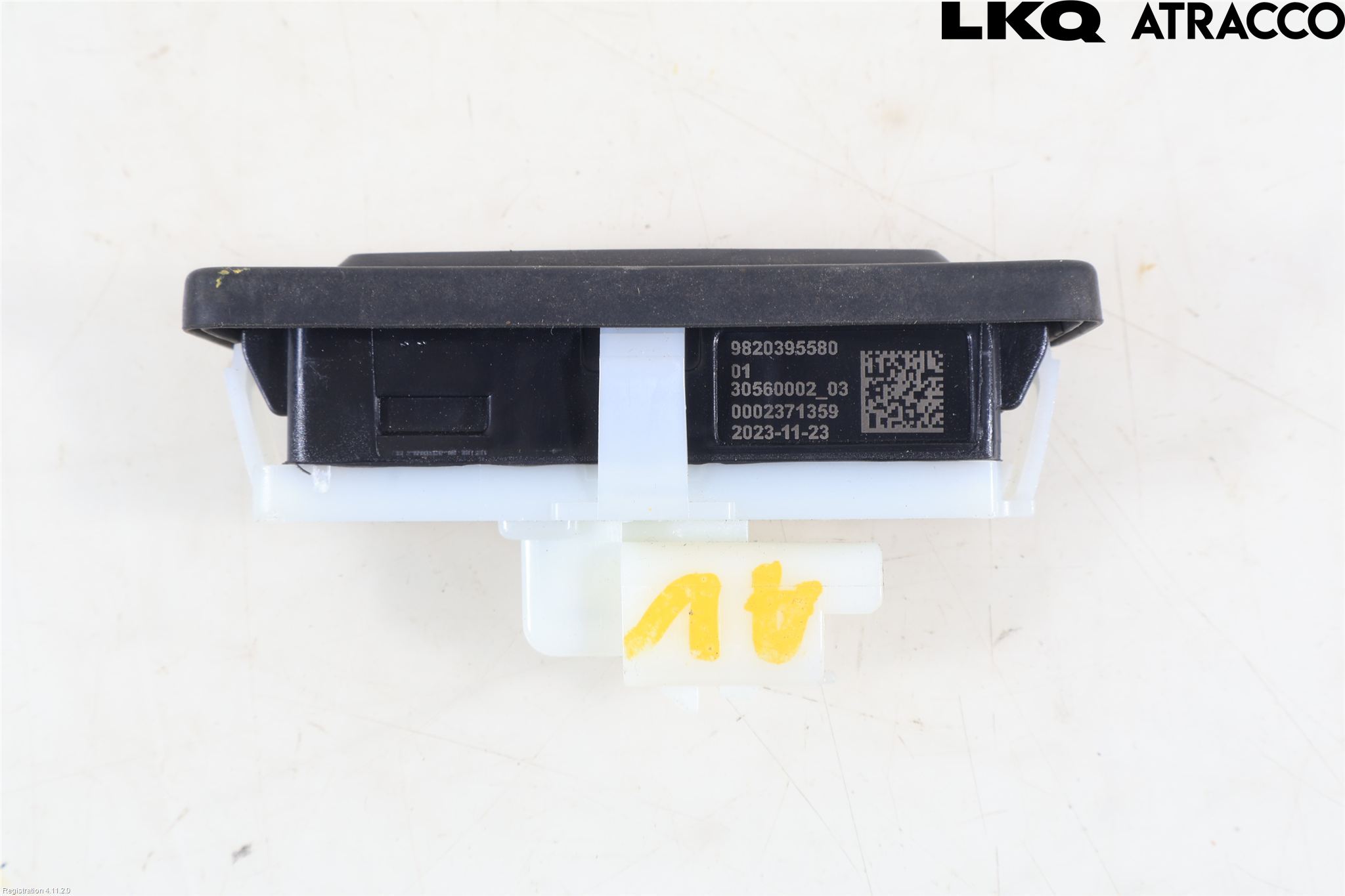 Peugeot 408 22- Bakluckehandtag