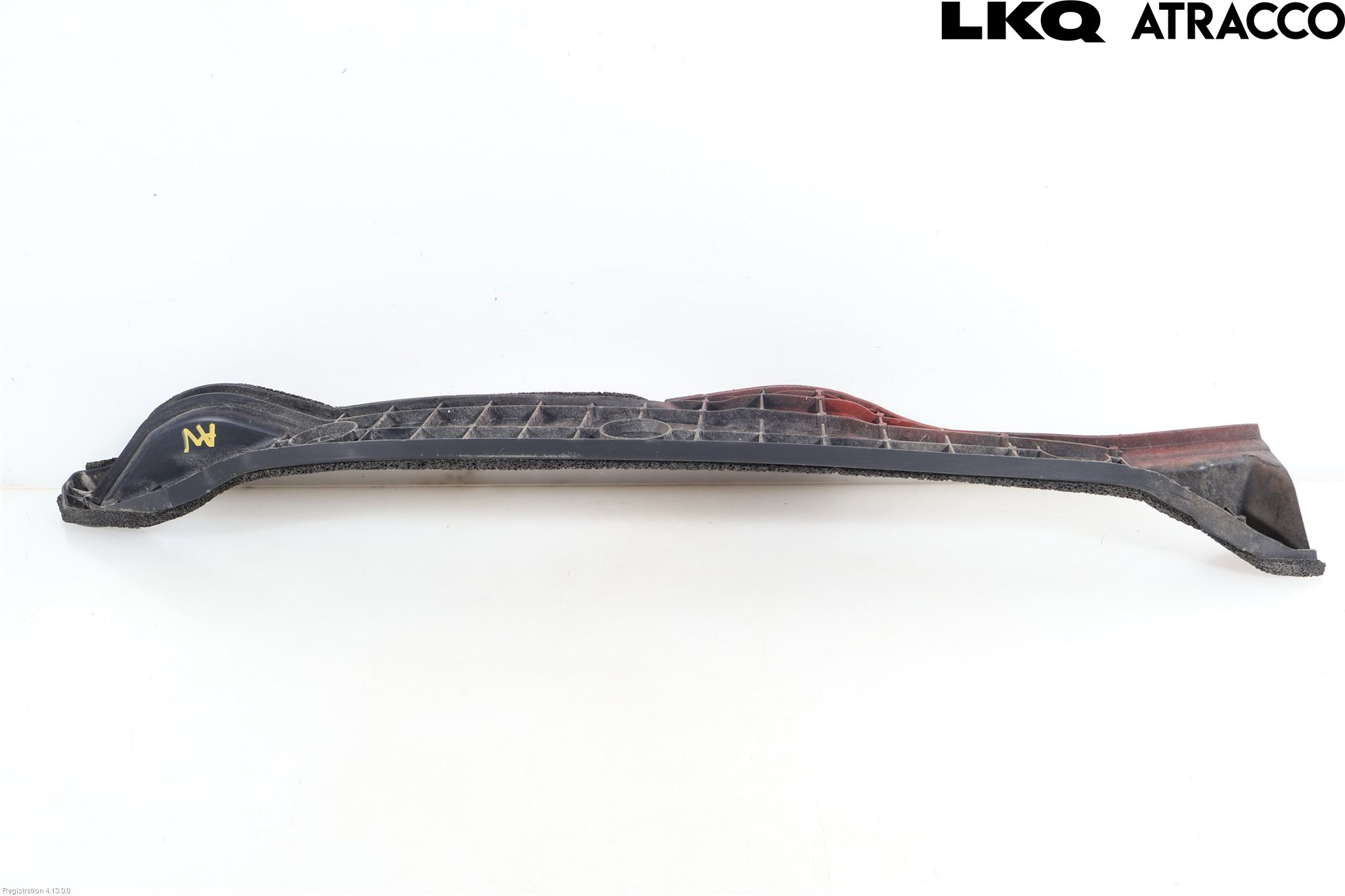 Toyota YARIS XP130 12-14 Skärm Hörn Utfyllnad Fram