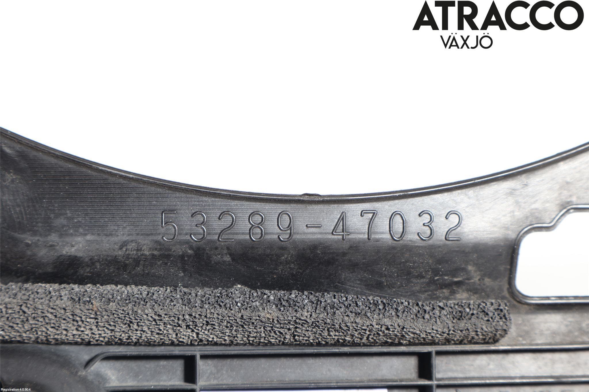 Toyota PRIUS ZVW30 09-20 Frontplåt Övre