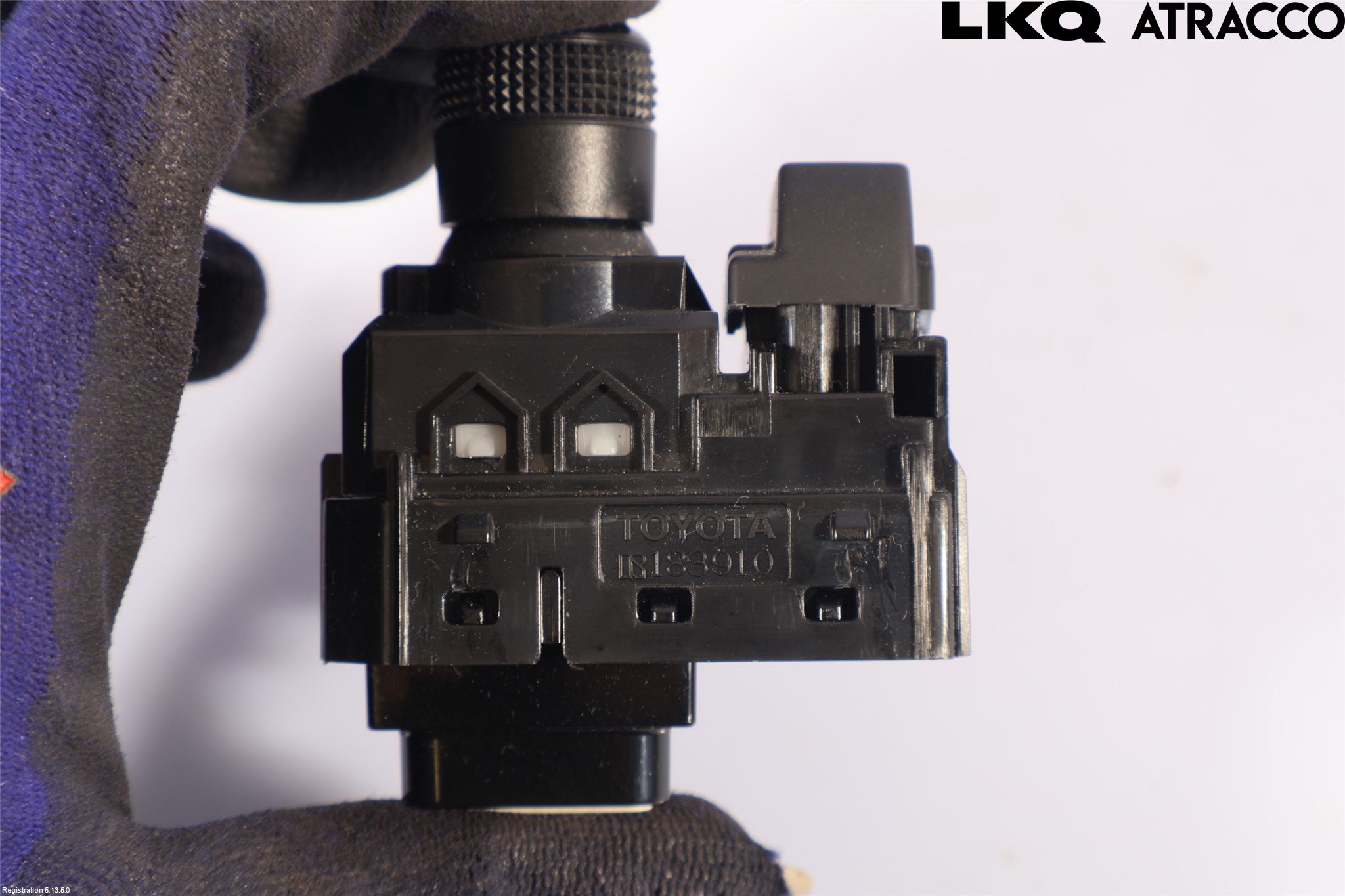 Toyota bZ4X EA10 22- Strömställare Spegel