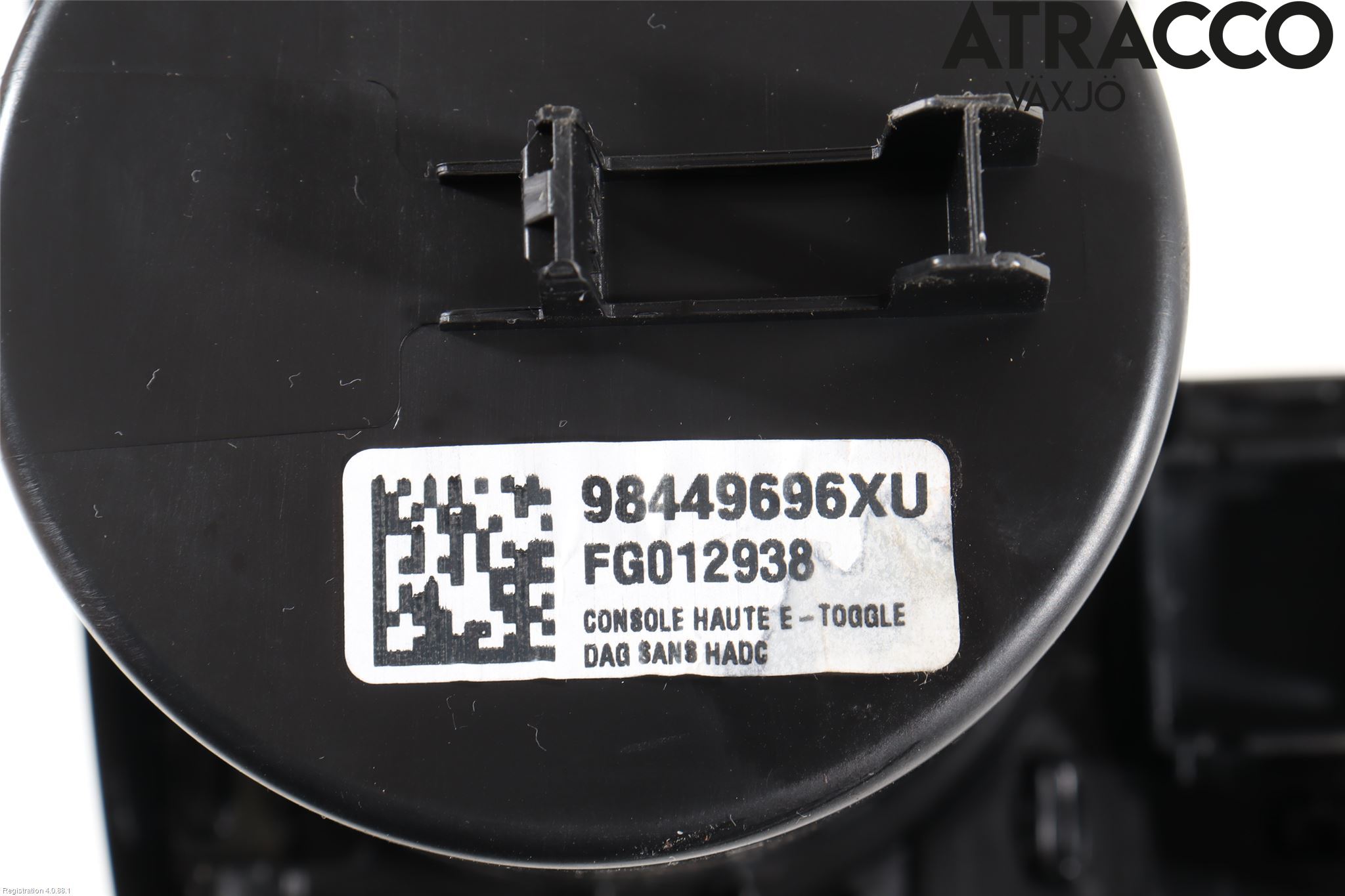 Peugeot 208/E-208 20- Instrumentkonsoll Mitt