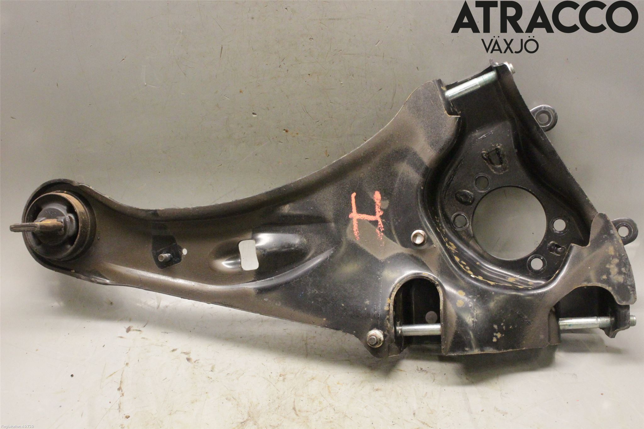 Mitsubishi OUTLANDER 13-21 Bärarm Bak Höger