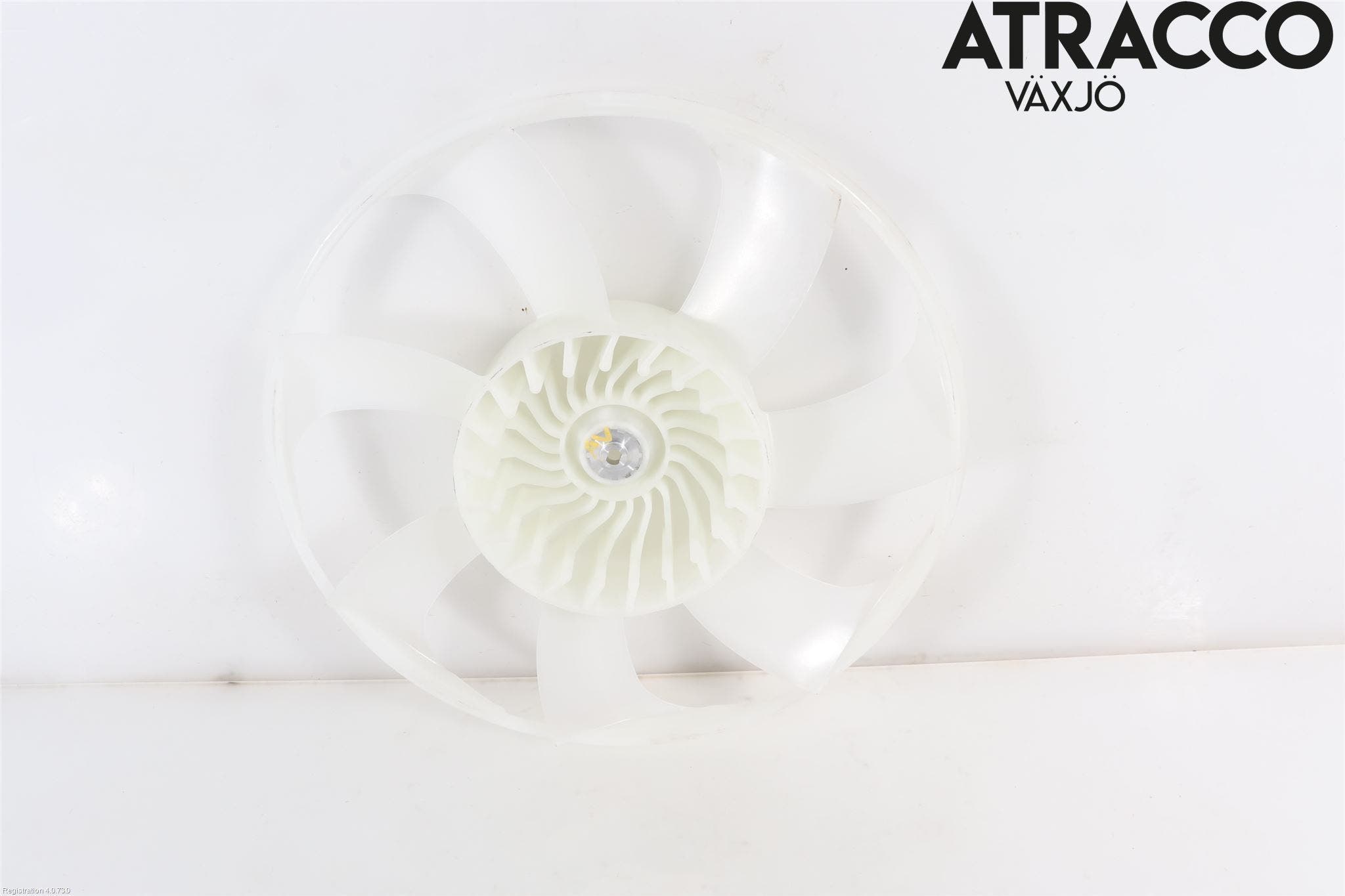 Lexus NX 300h 15-21 Kylfläkt-Vinge