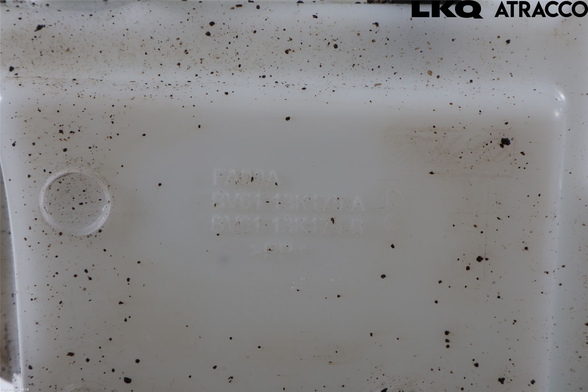 Ford FOCUS 11-14 Spolartank Vindruta-Strål