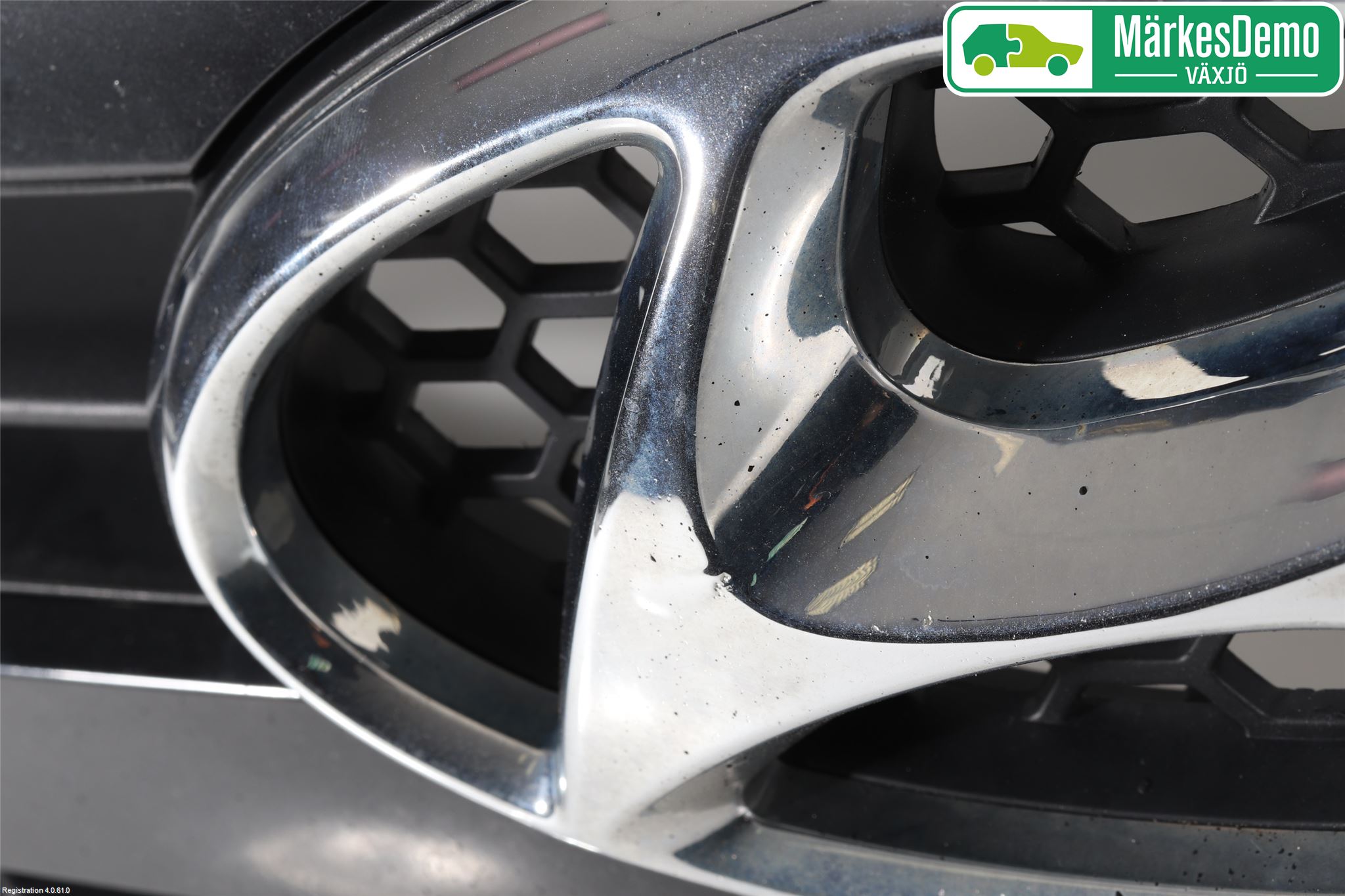 Hyundai H-1/STAREX 08-21 Grill Komp