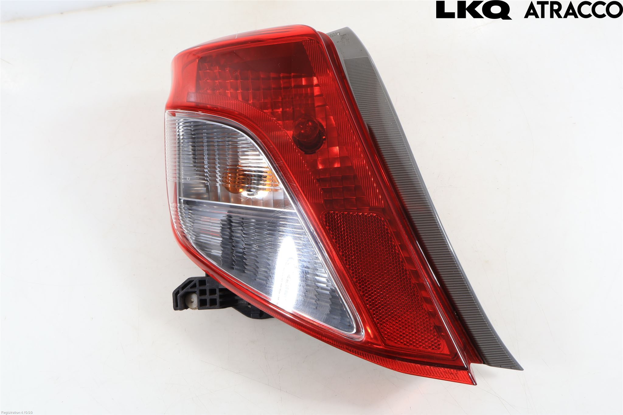 Toyota YARIS XP130 12-14 Bakljus Vänster