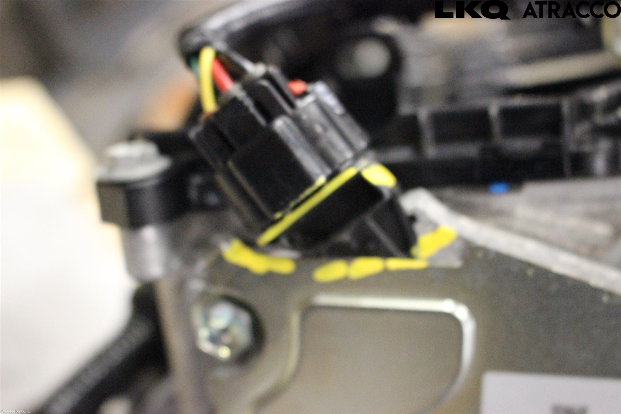 Suzuki SWIFT 24- Motor Bensin