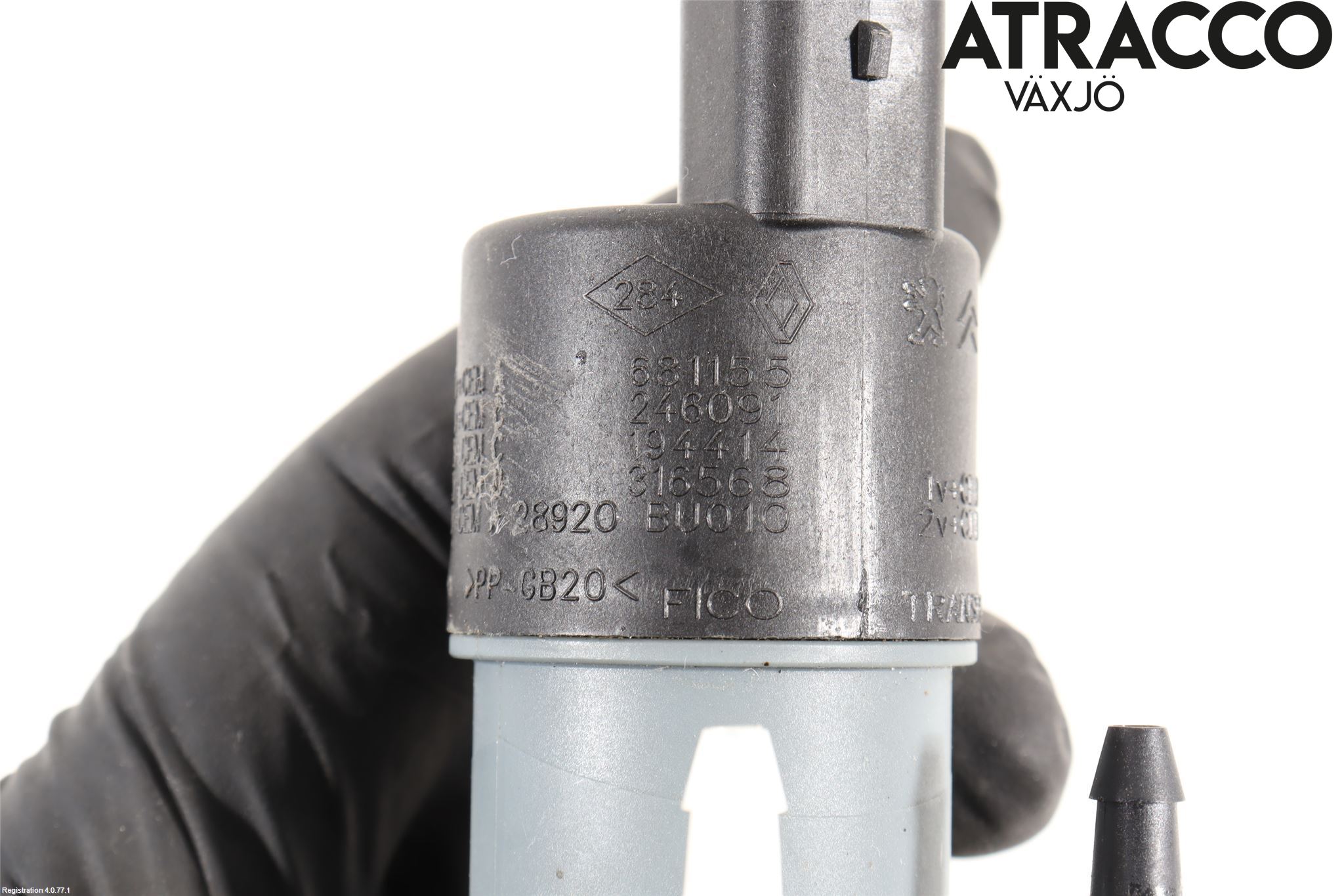 Nissan QASHQAI 14-17 Spolarpump Vindruta