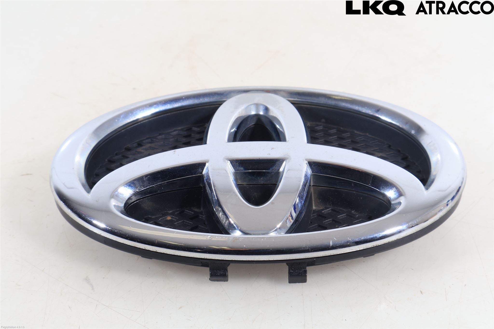 Toyota YARIS XP90 06-11 Emblem
