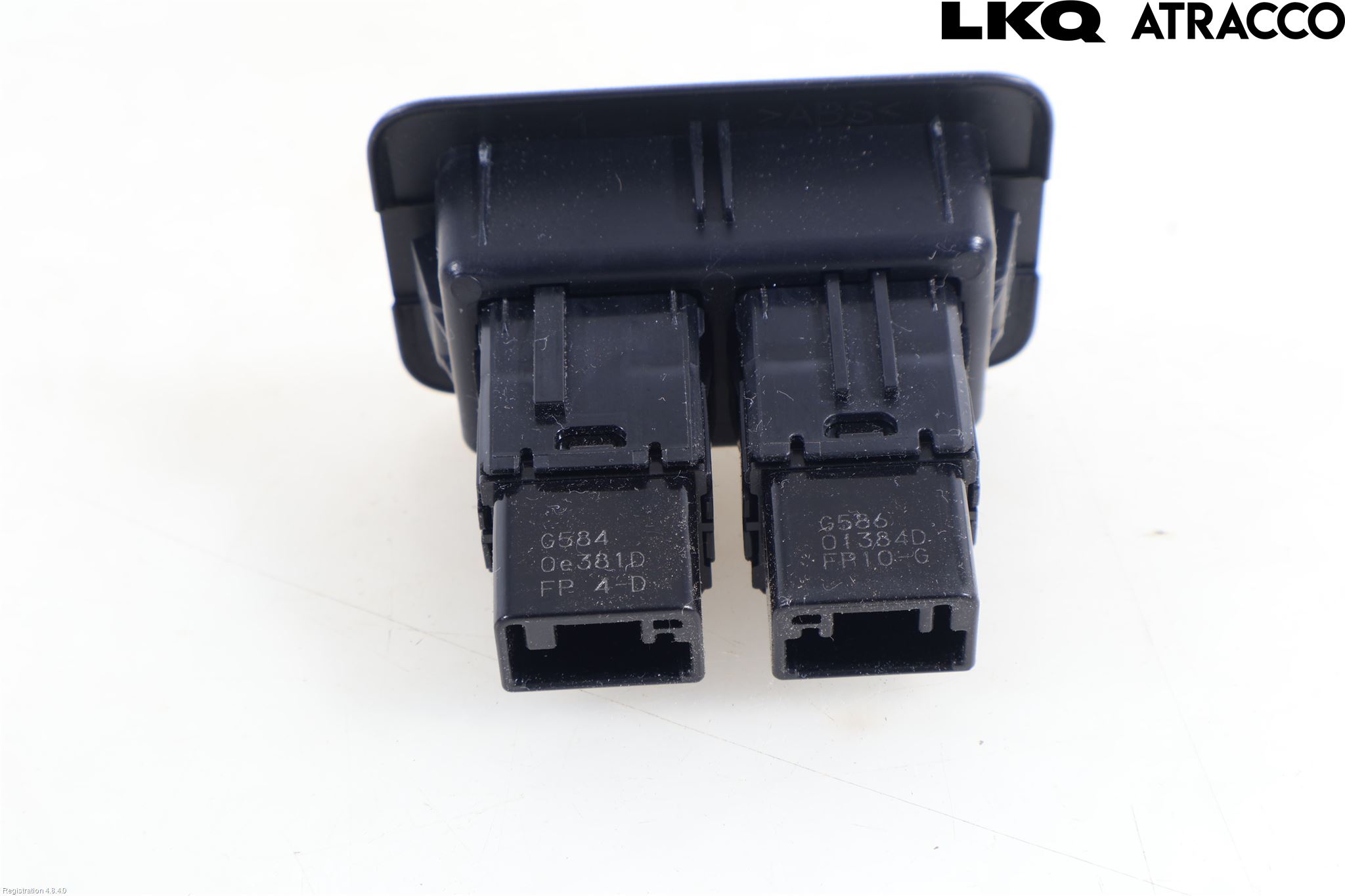 Toyota C-HR 24- Strömställare Baklucka