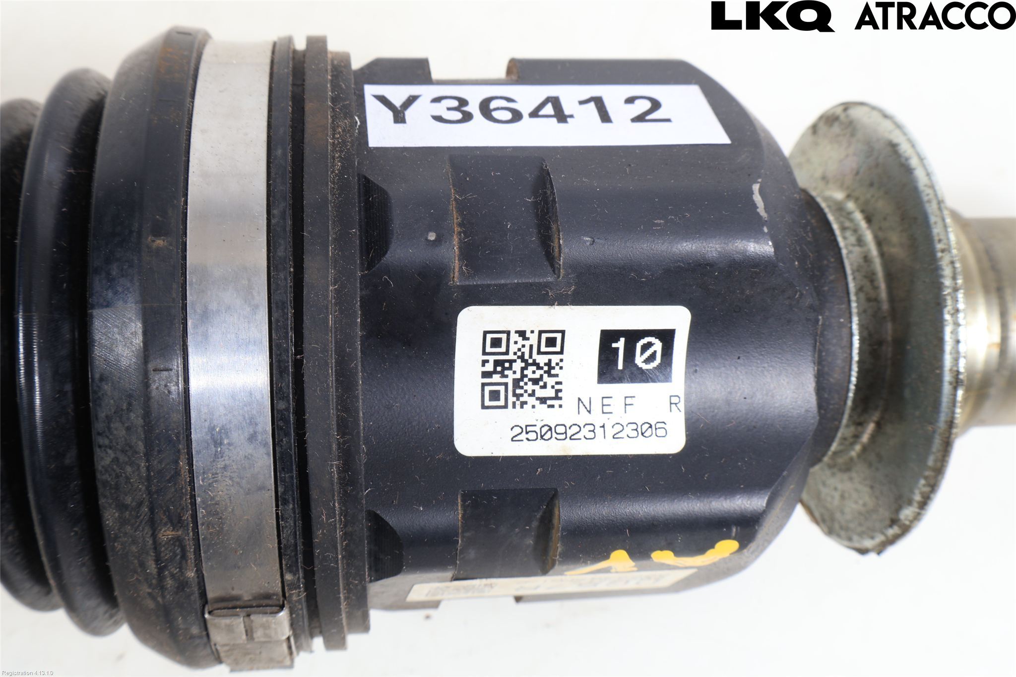 Toyota COROLLA CROSS XG10 22- Drivaxel Fram Höger