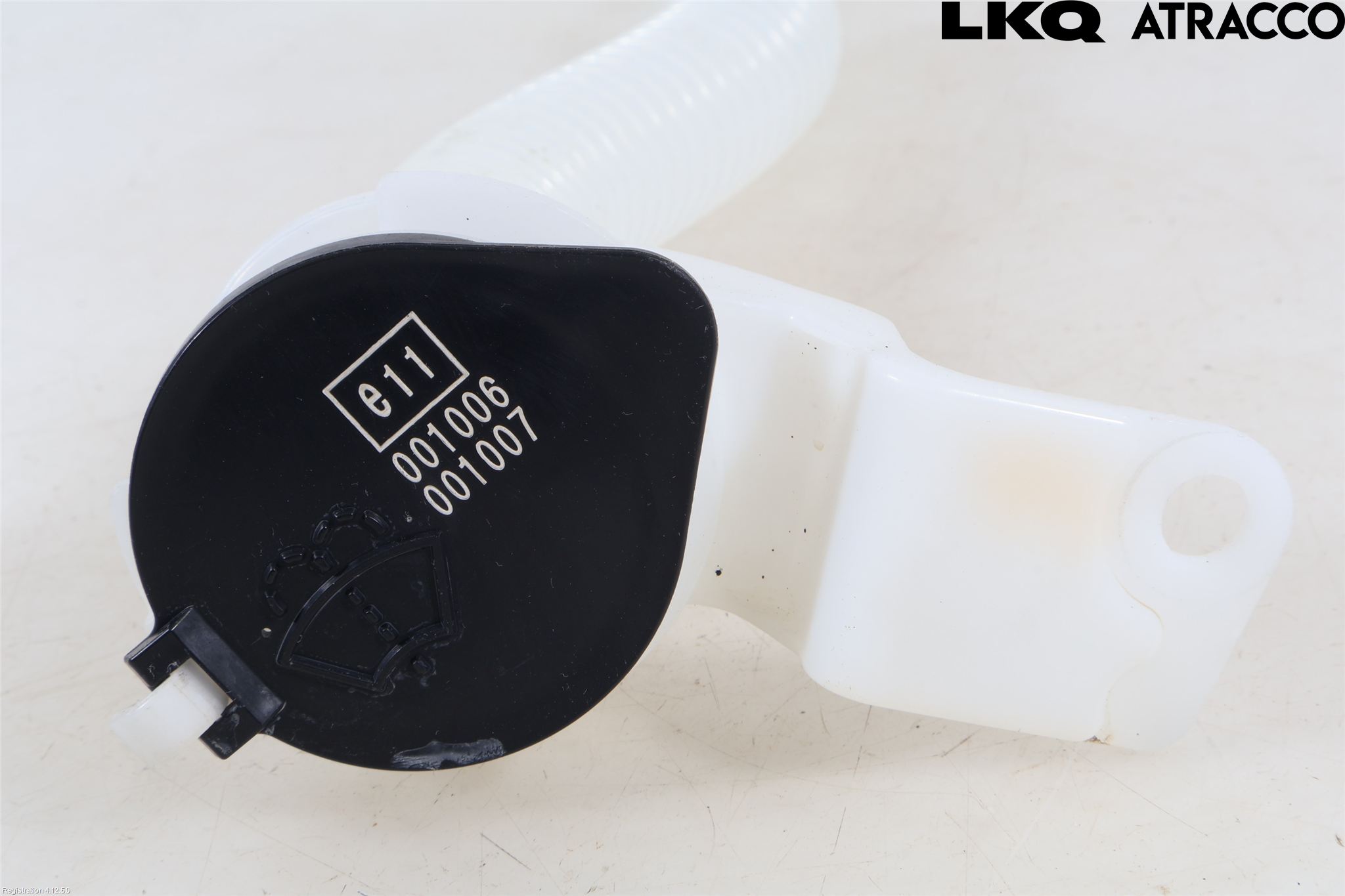 Toyota RAV4 13-18 Spolartank Påfyllningsrör