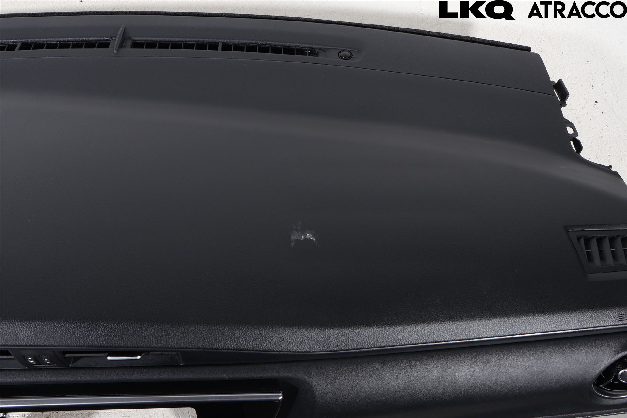 Toyota AURIS 13-19 Instrumentbräda