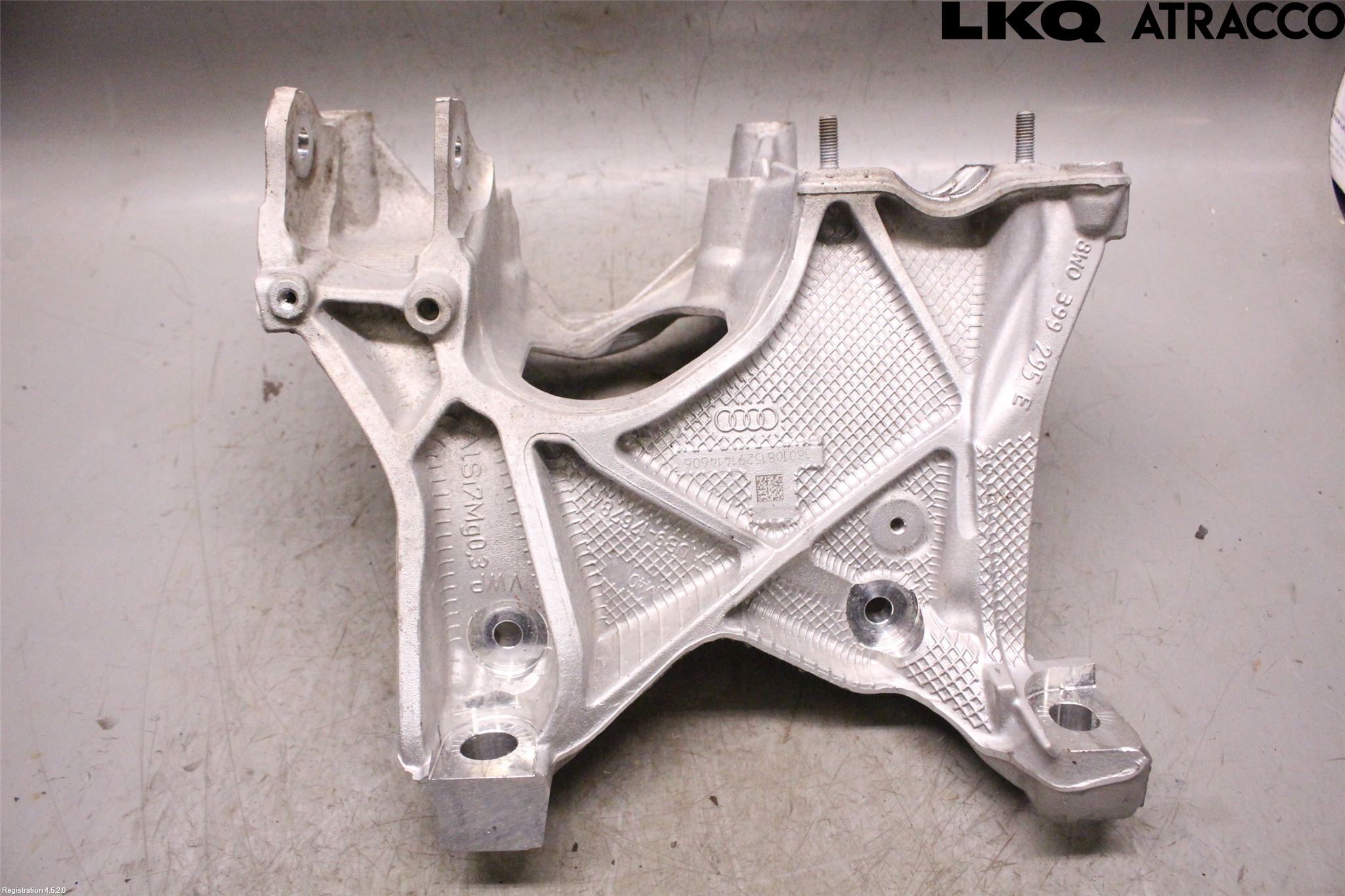 Audi A5 17- Framvagnsbalk