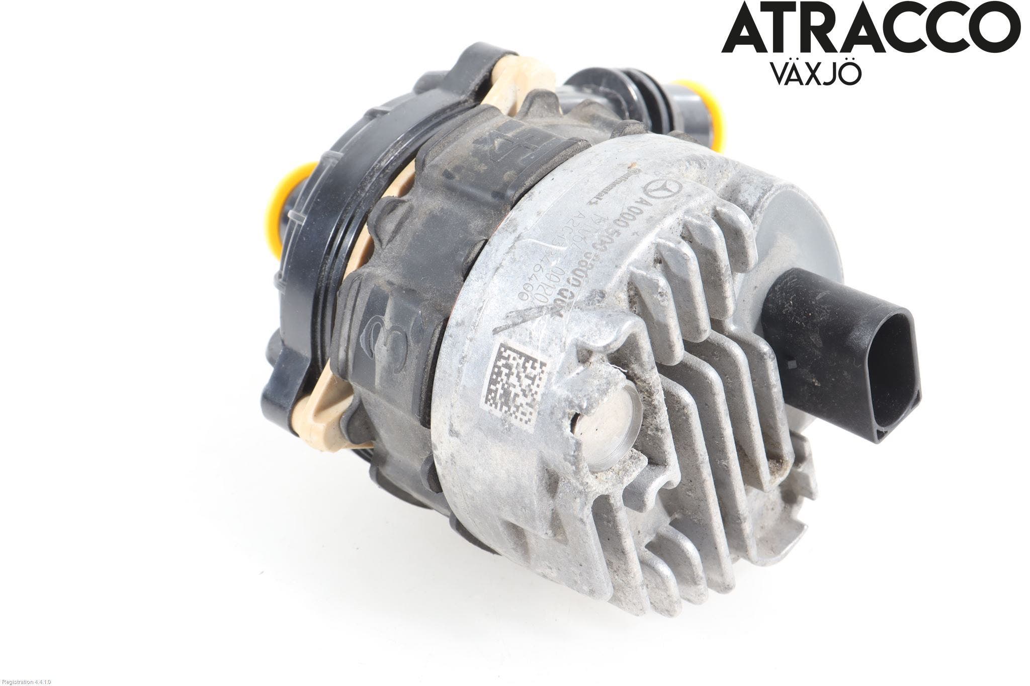 Mercedes-Benz MB E-KLASS (W213) 16-23 Vattenpump