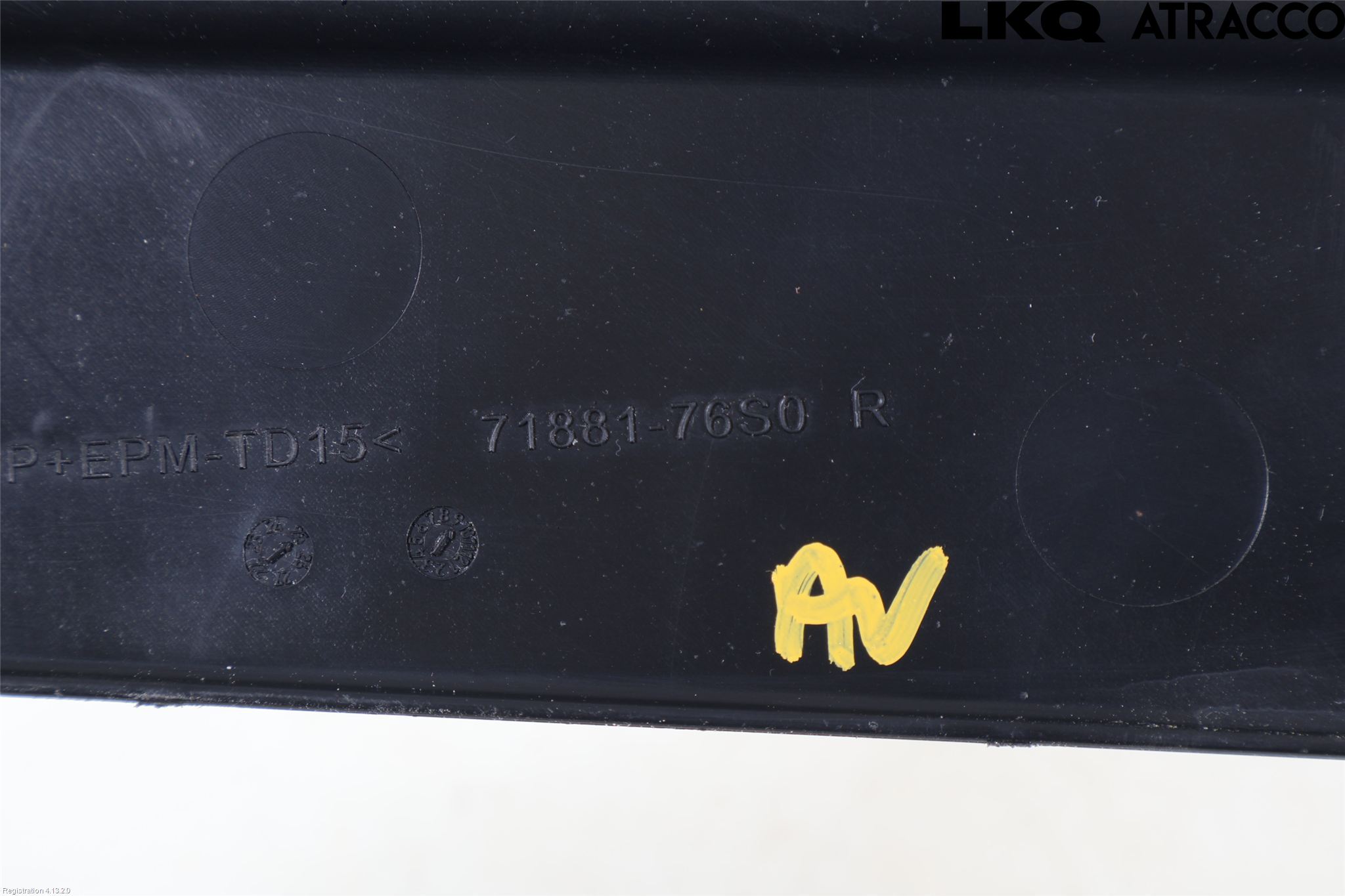 Suzuki VITARA 15- Hasplåt Plåt-Plast