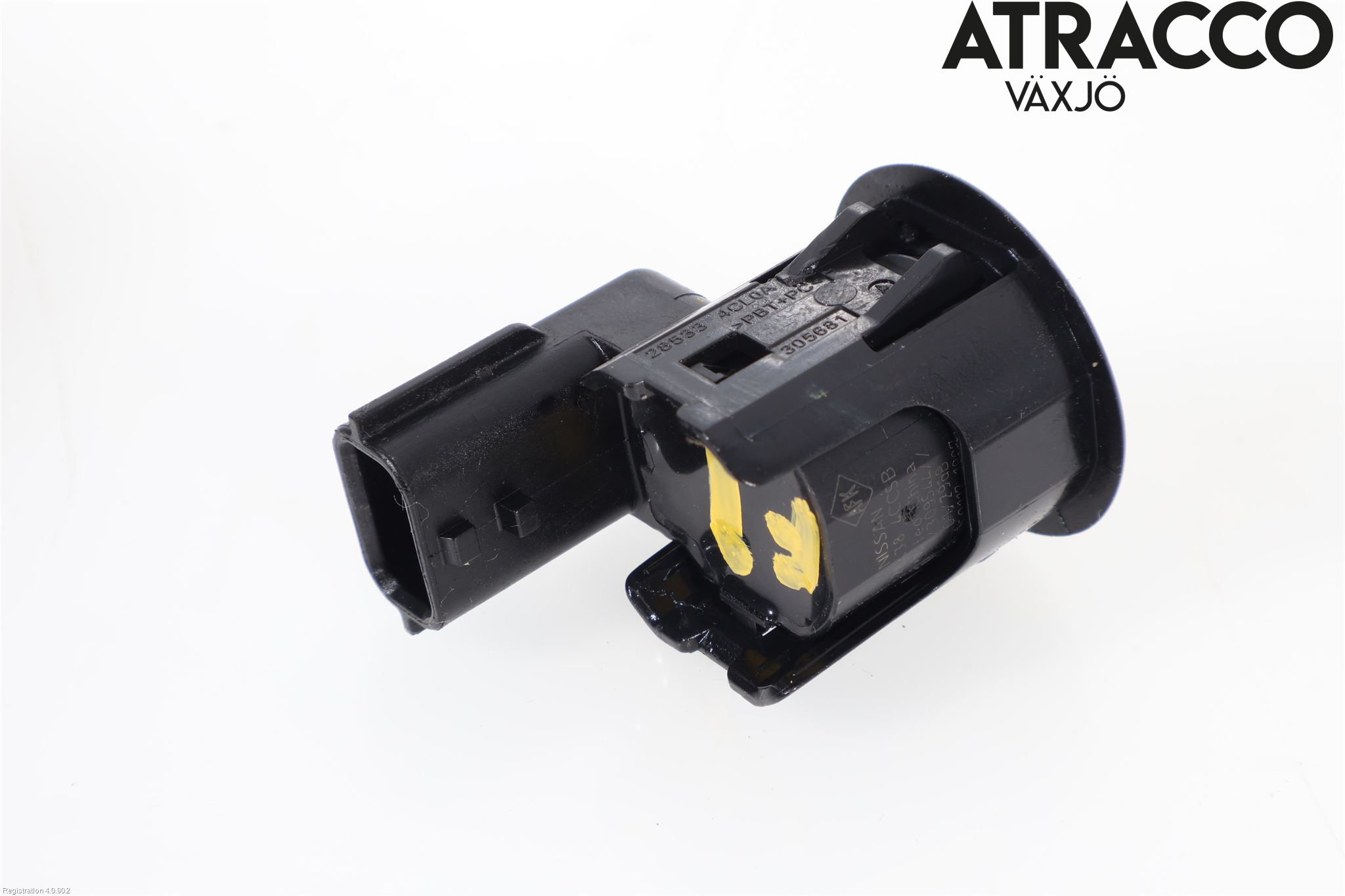 Nissan X-TRAIL 14-21 Parkeringshjälp Frontsensor