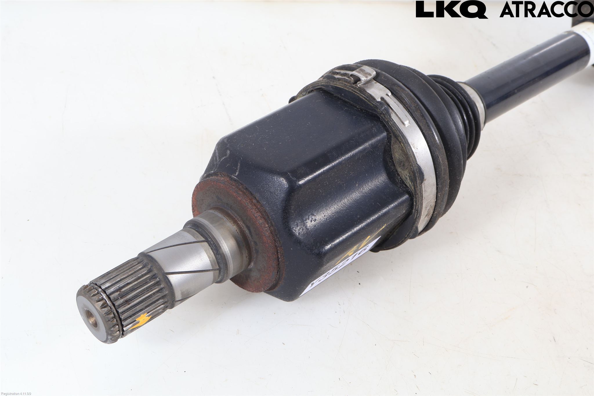 Fiat 500L 13-19 Drivaxel Fram Vänster