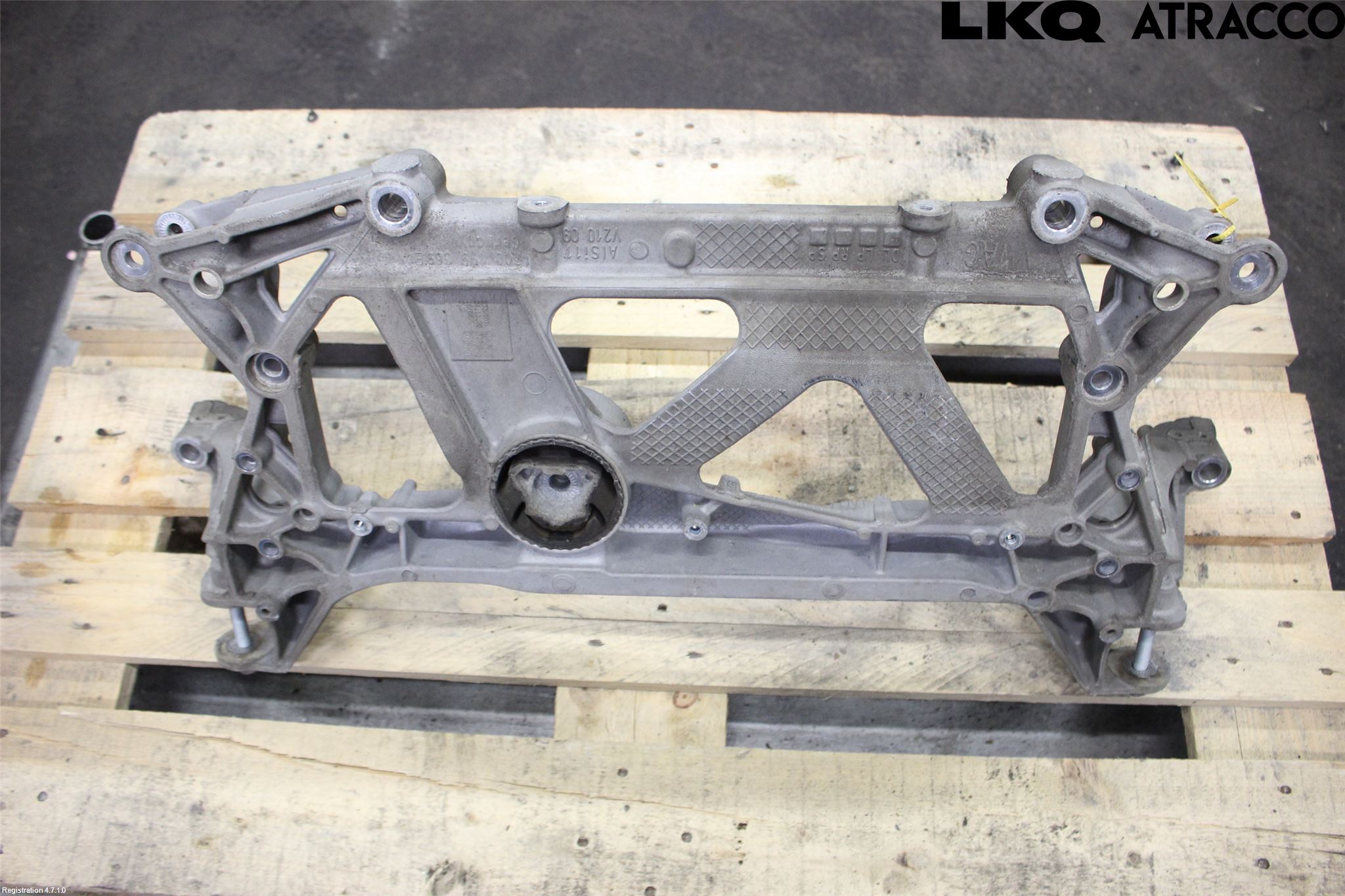 Volkswagen VW ARTEON 17- Framvagnsbalk