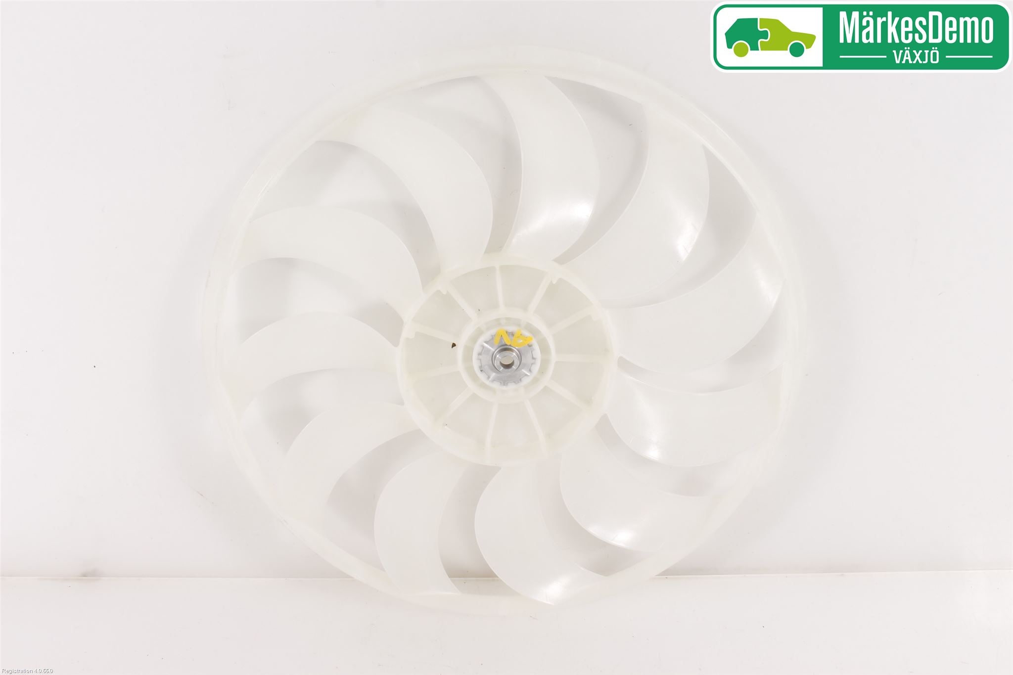 Mitsubishi OUTLANDER 13-21 Kylfläkt-Vinge