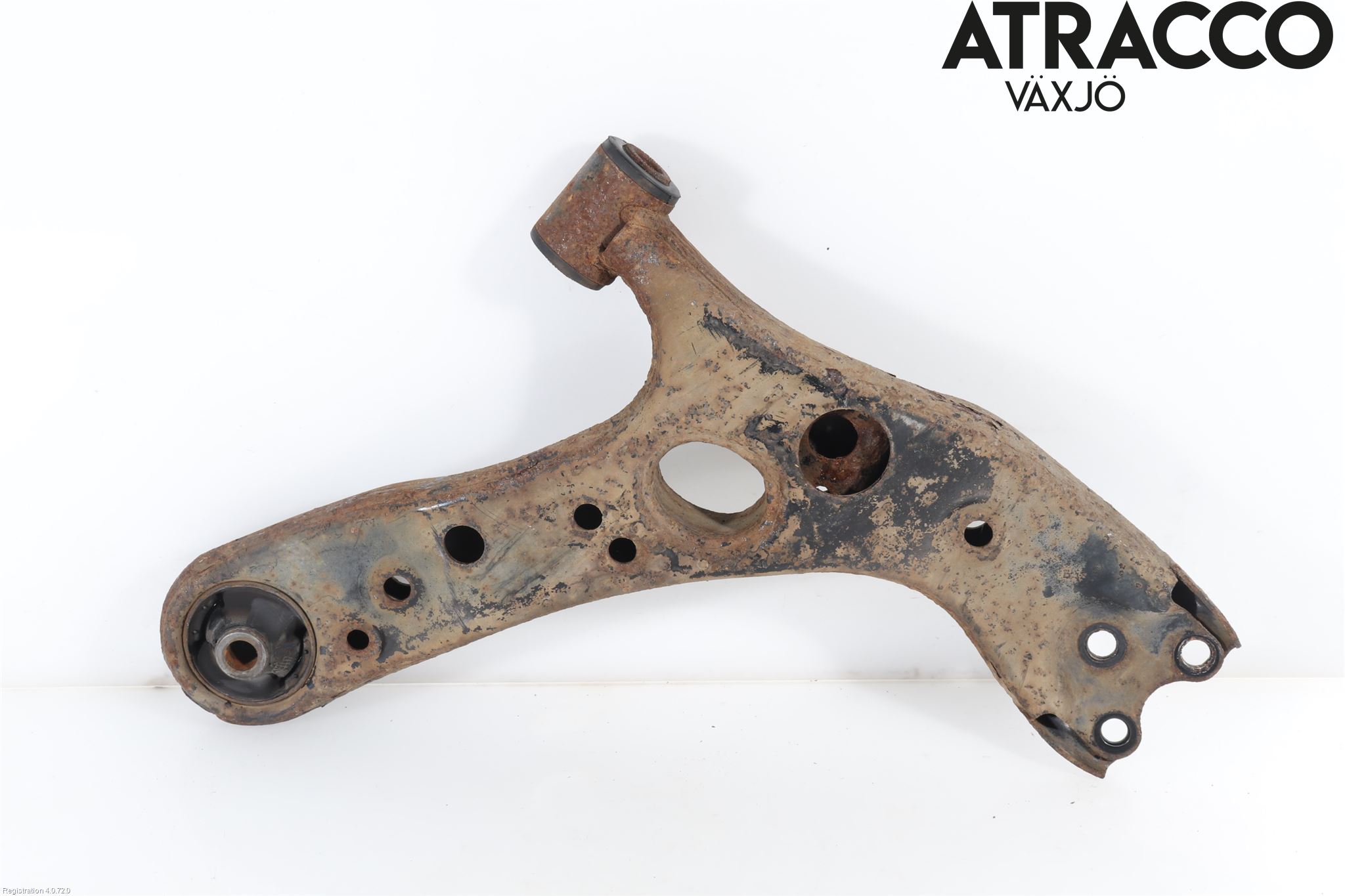 Toyota PRIUS ZVW30 09-20 Bärarm Fram Undre Vä