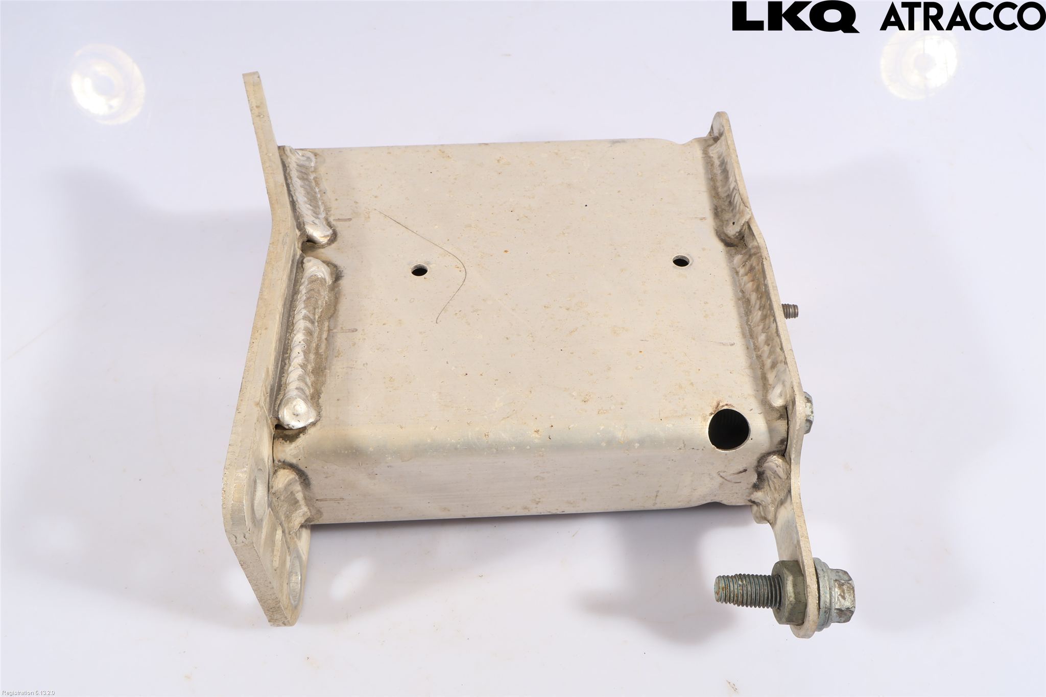 Toyota bZ4X EA10 22- Stötfångarbärjärn Fram