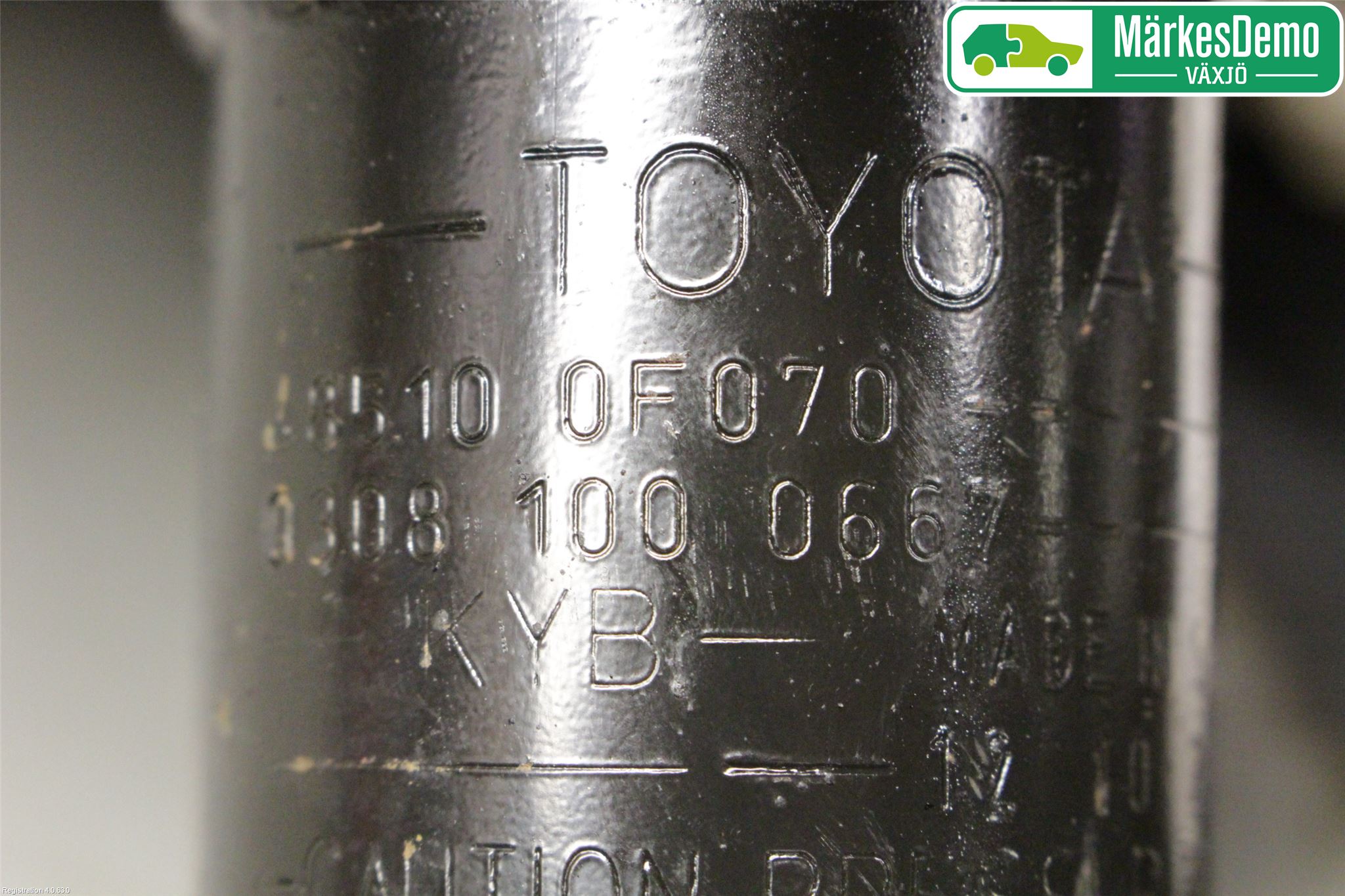 Toyota VERSO 09-18 Fjäderben Fram Höger