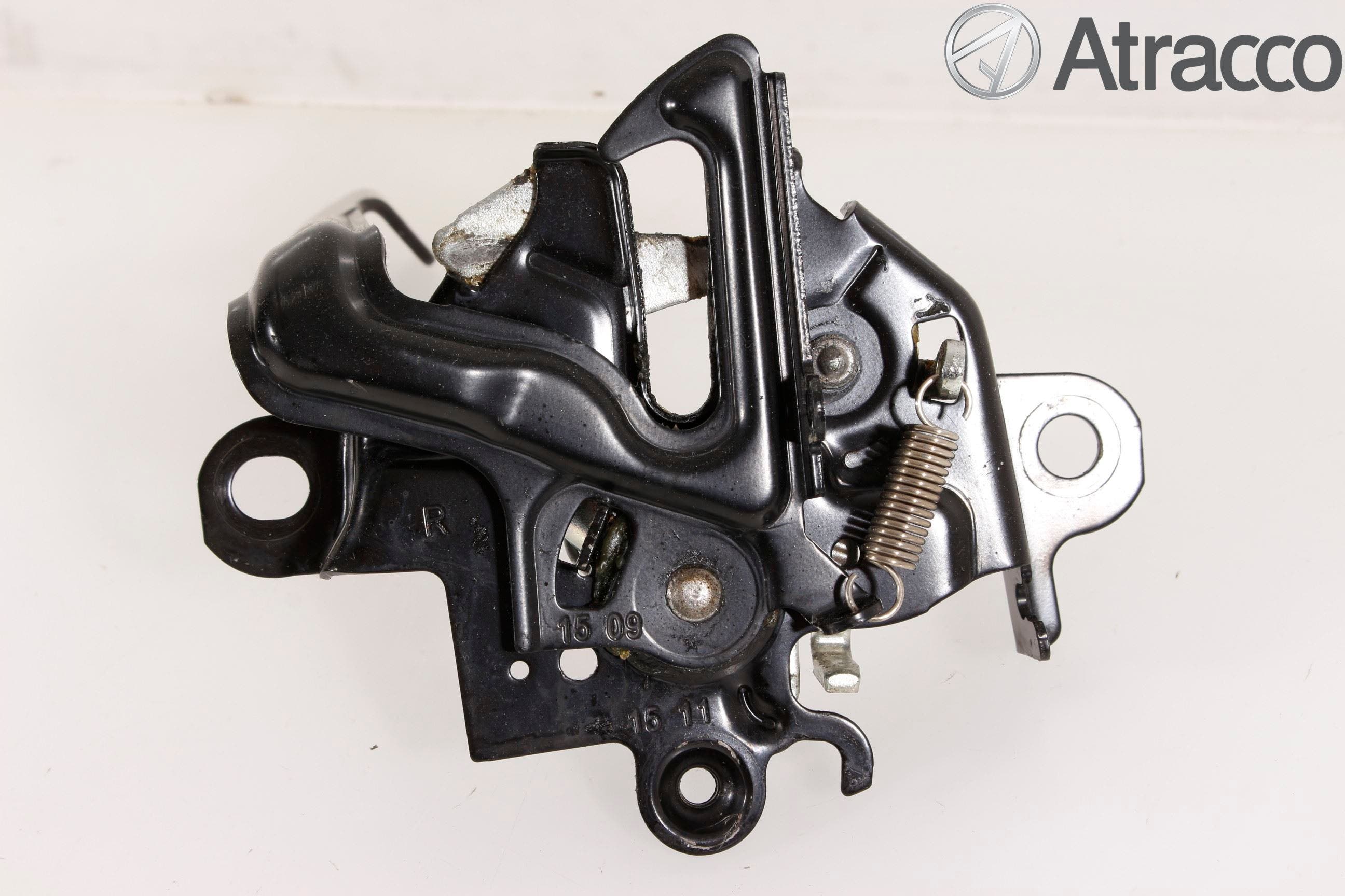 Toyota YARIS XP130 15-20 Huvlås