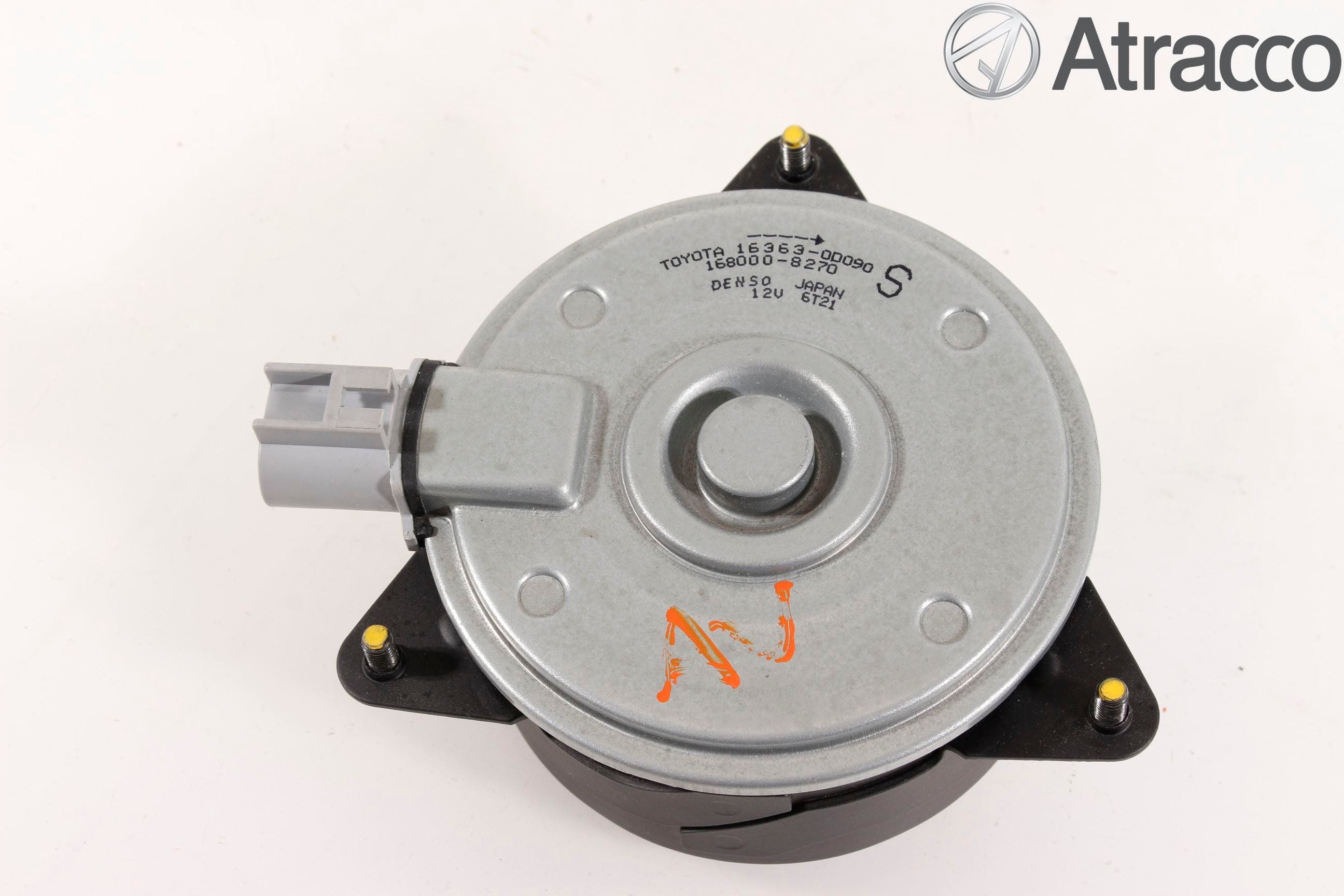 Toyota YARIS XP130 15-20 Kylfläkt El