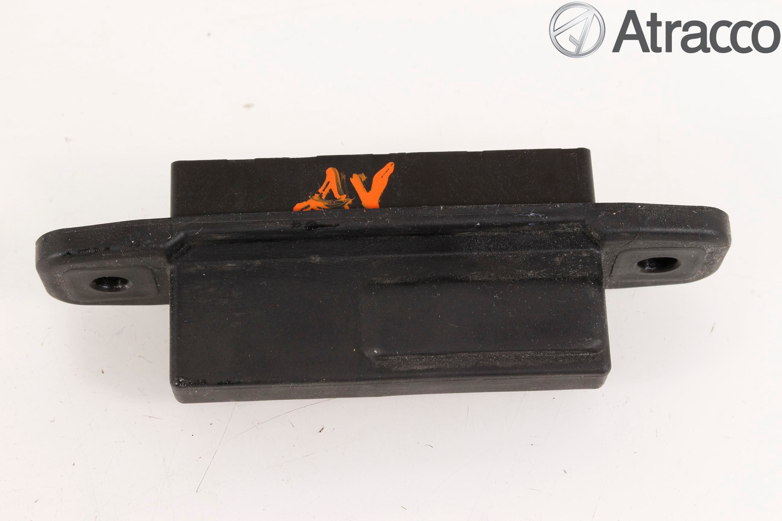 Toyota YARIS XP130 15-20 Bakluckehandtag