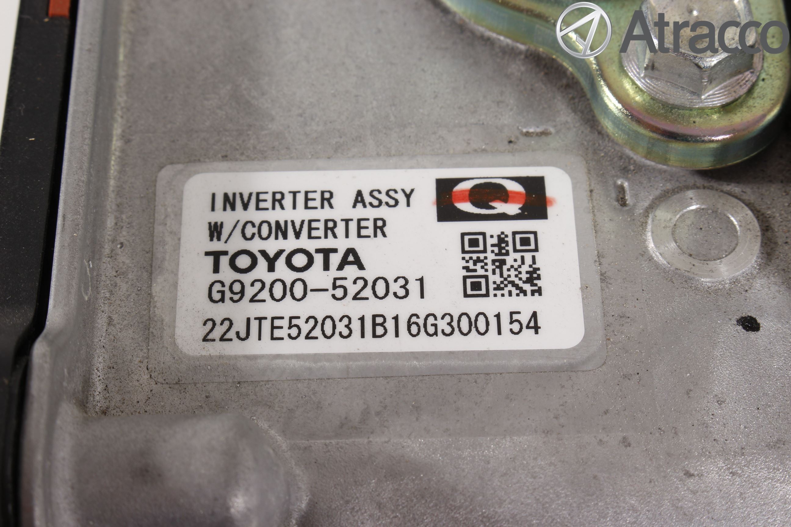 Toyota YARIS XP130 15-20 Hybridconverter