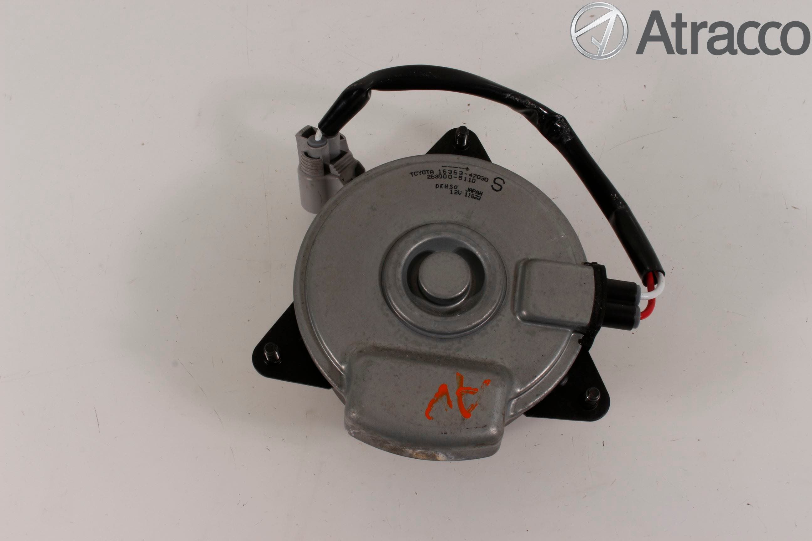 Toyota AURIS 13-19 Kylfläkt El