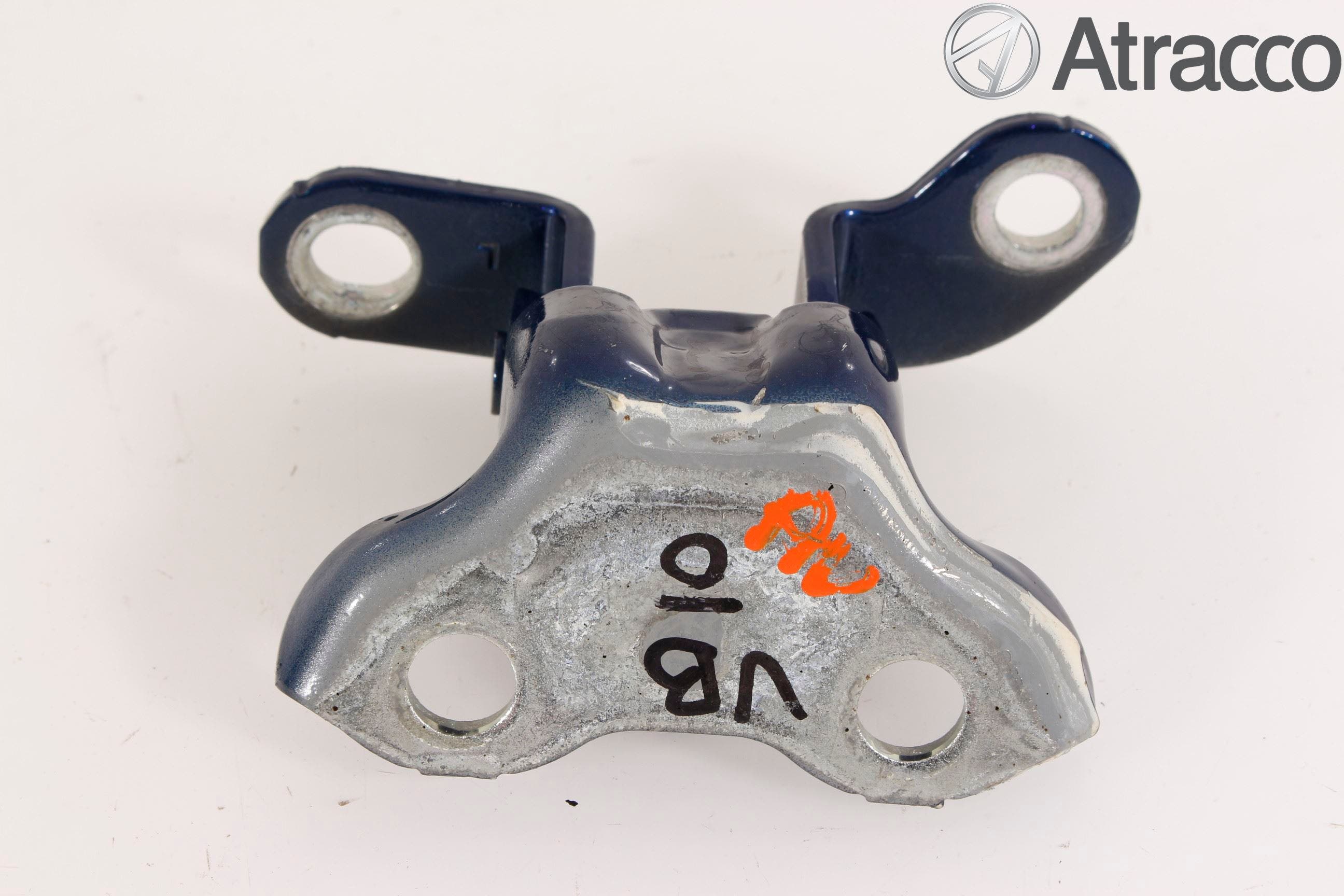 Toyota AVENSIS 16-18 Dörrgångjärn