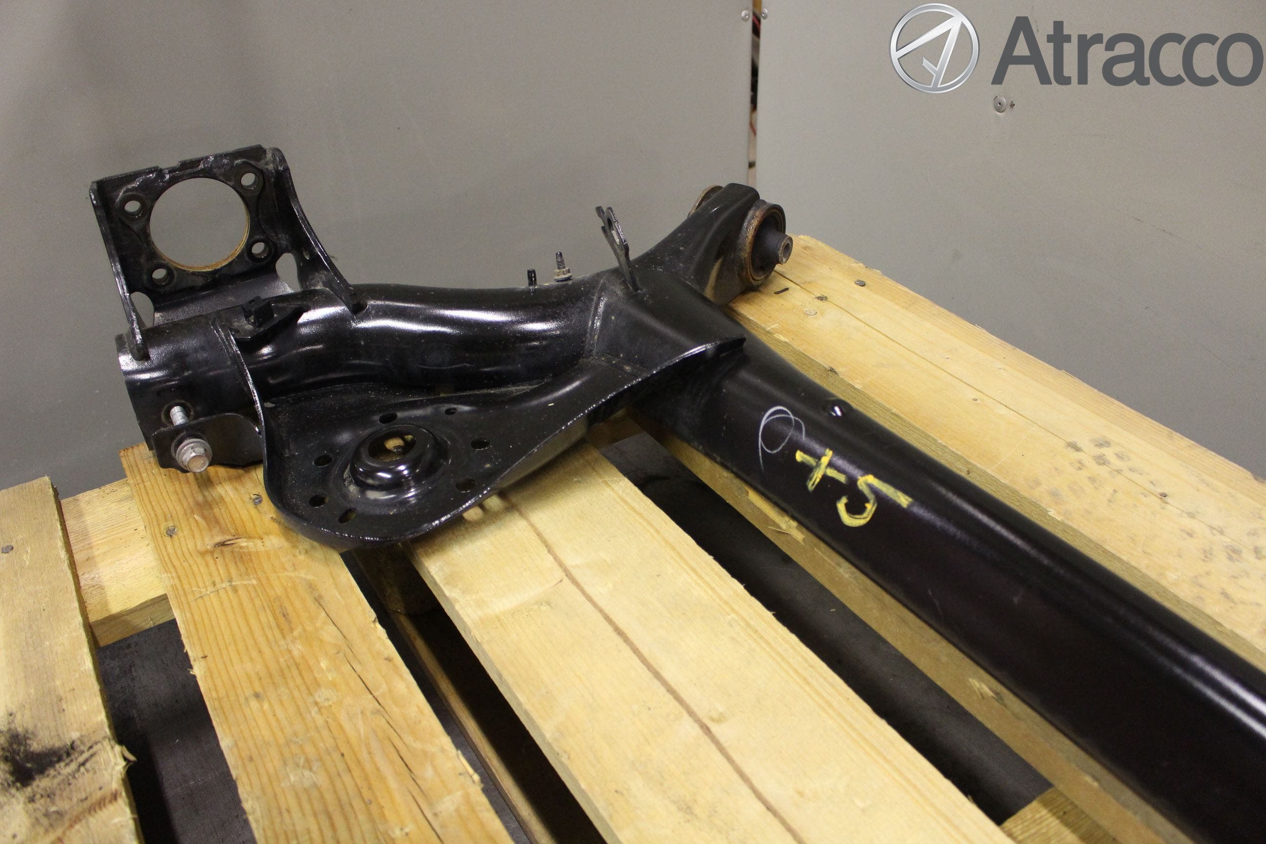 Toyota AYGO 15-21 Bakaxelbalk