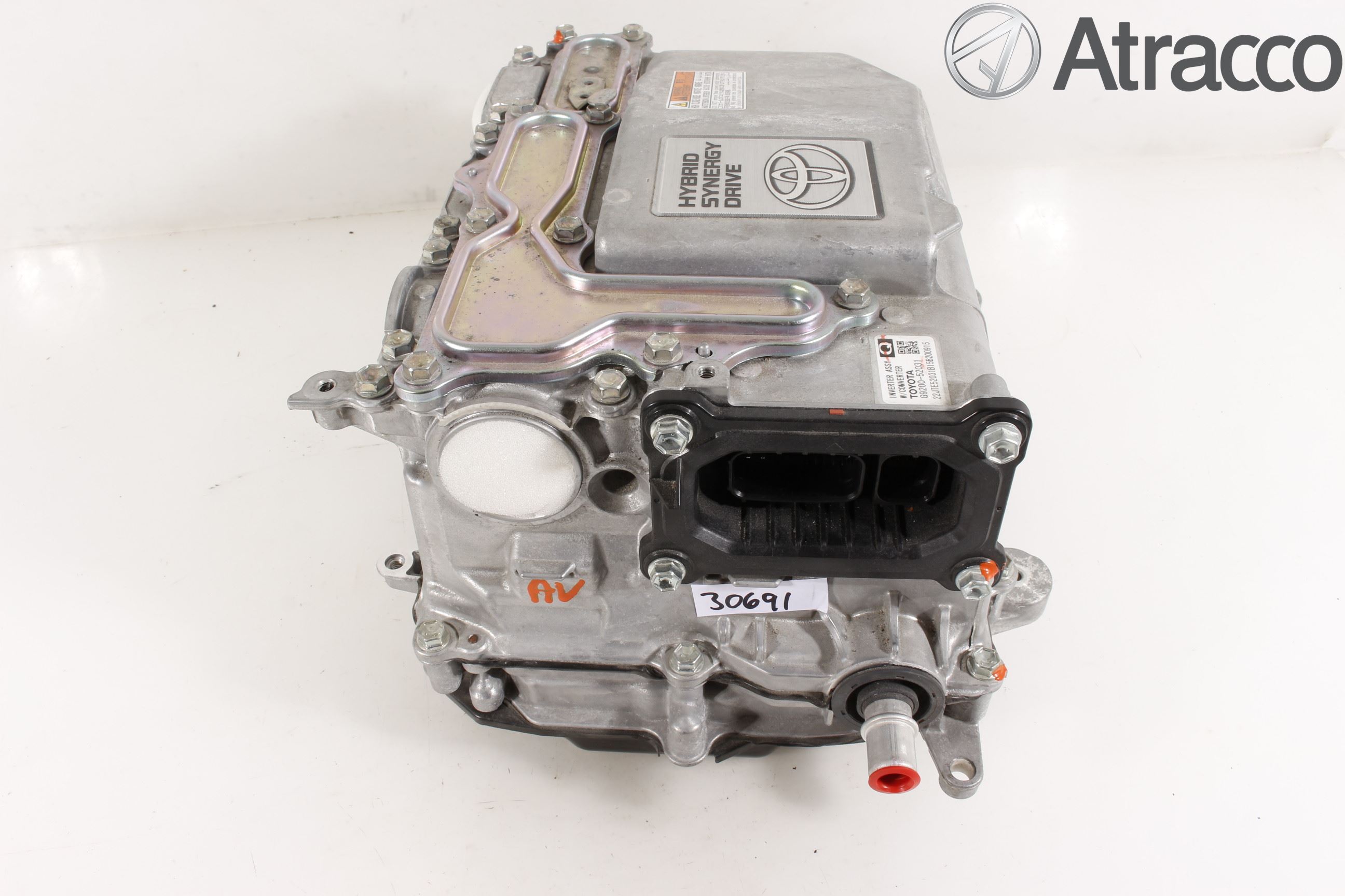 Toyota YARIS XP130 15-20 Hybridconverter