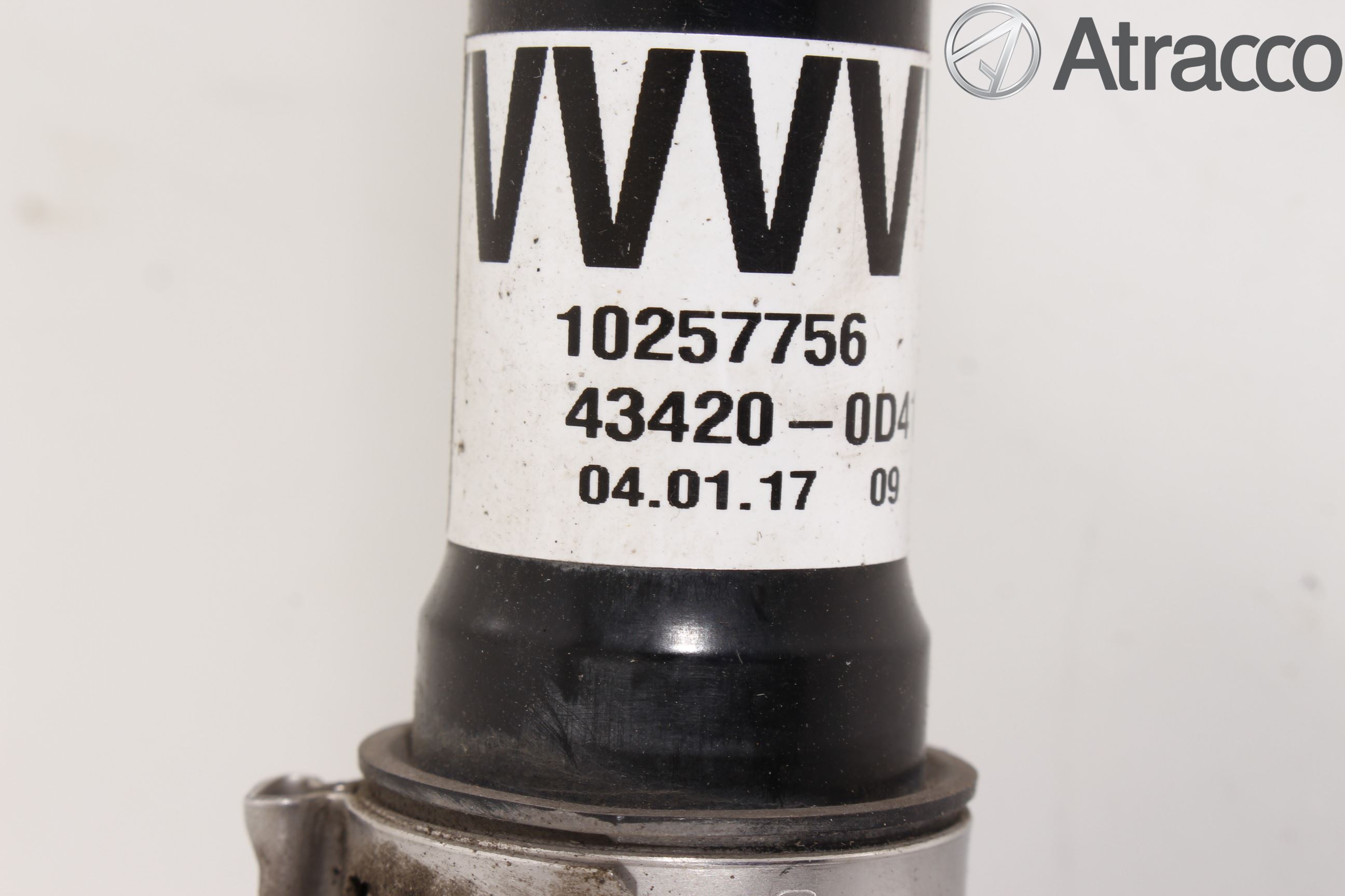 Toyota YARIS XP130 15-20 Drivaxel Fram Vänster