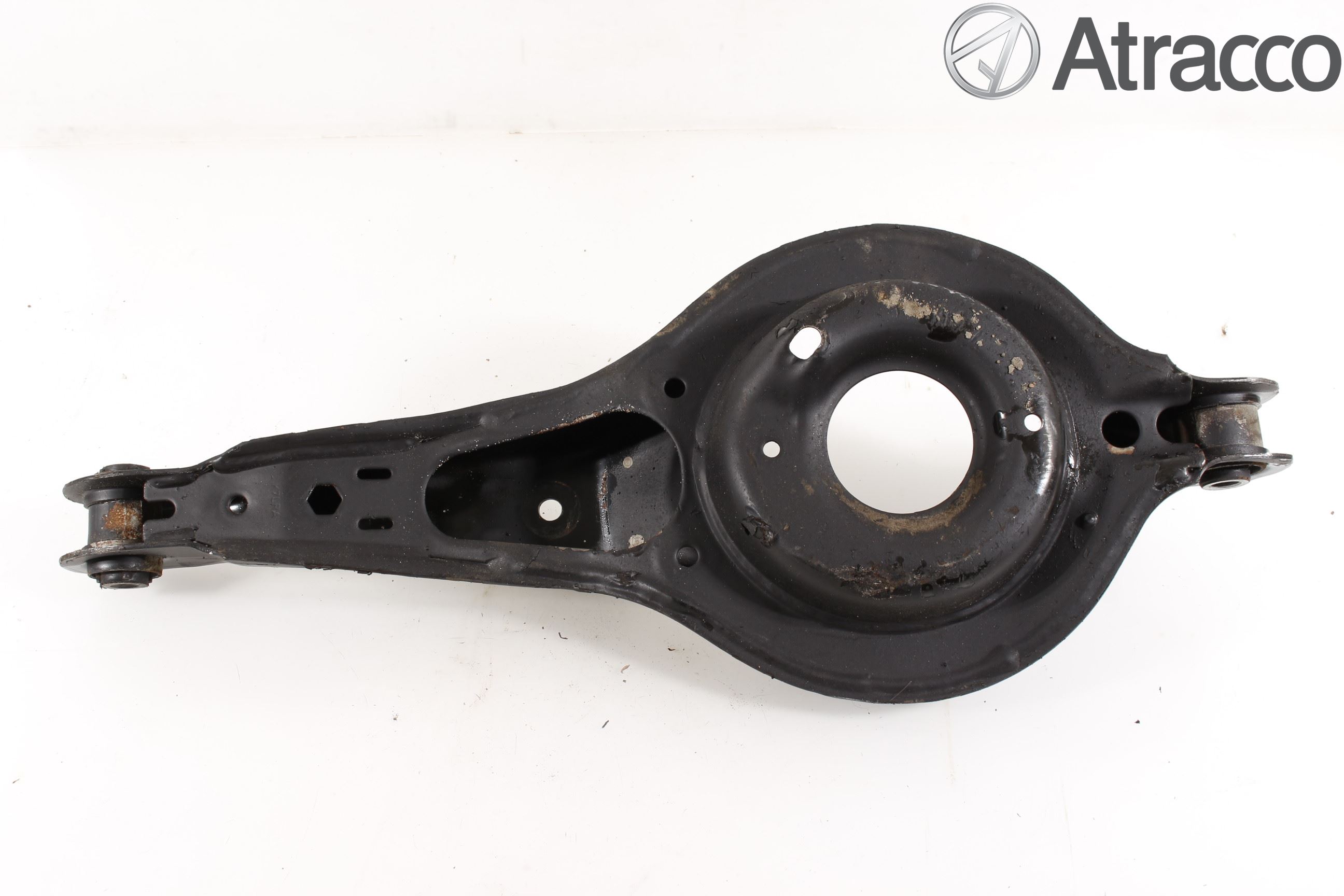 Ford FOCUS 15-18 Bärarm Bak Höger