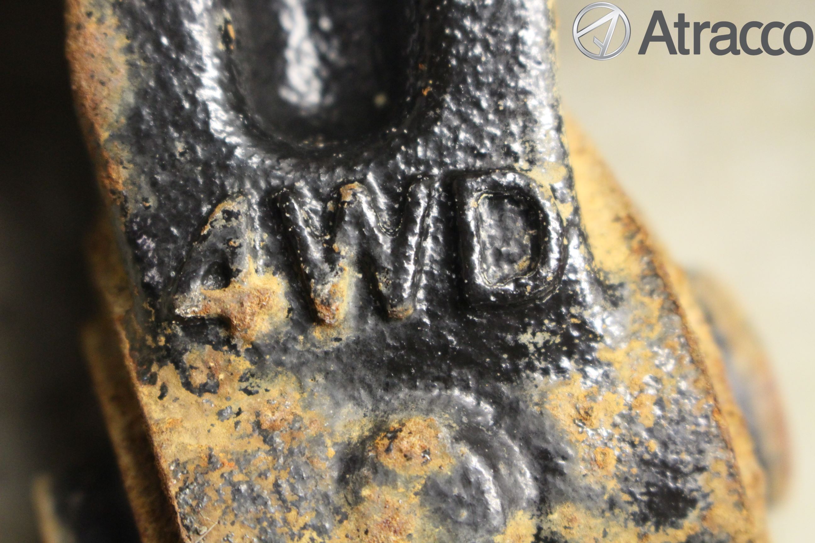 Hyundai TUCSON 05- Hjullagerhus-Spindel Hö B