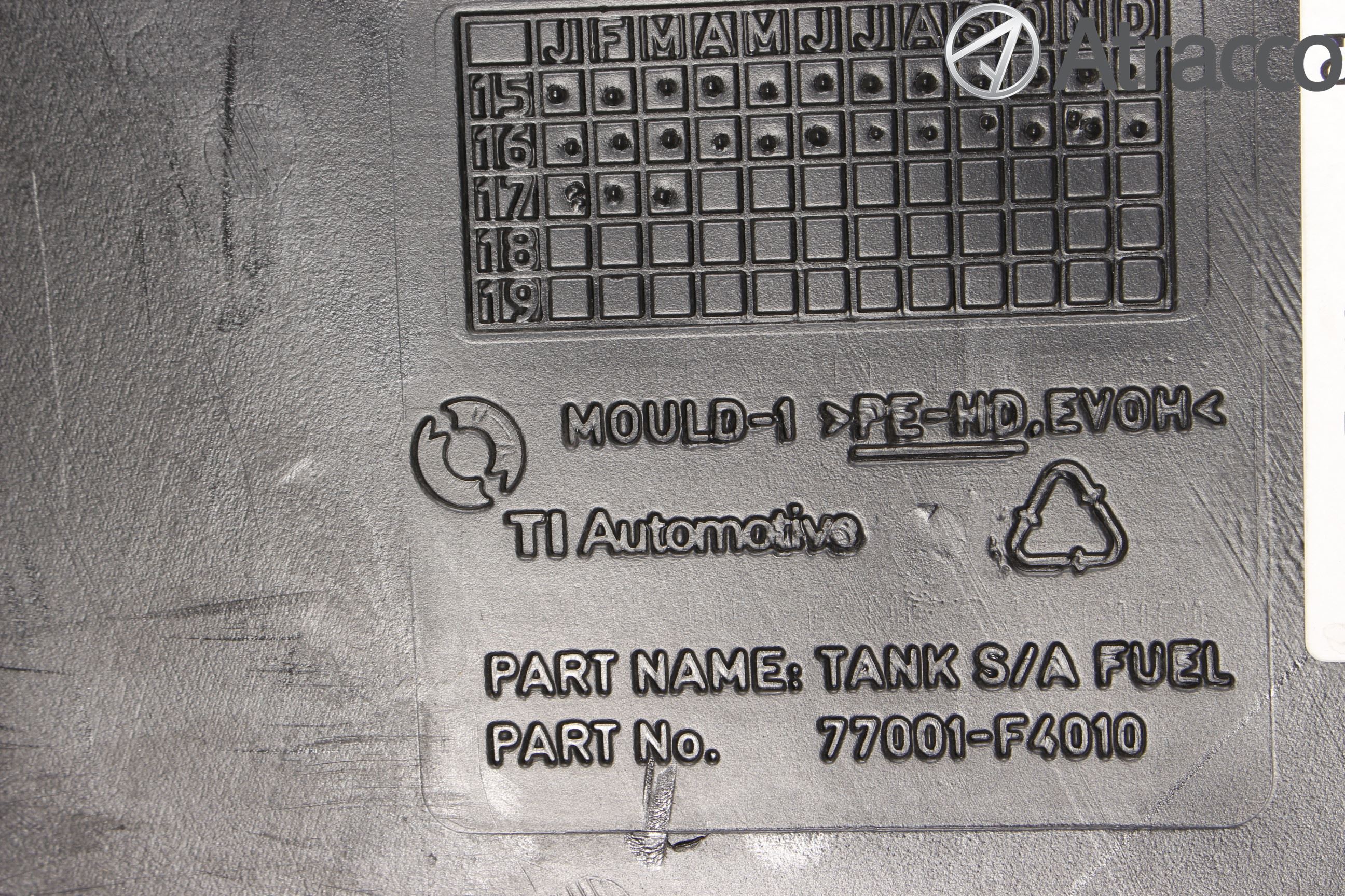 Toyota C-HR 16-23 Bränsletank Insprutning