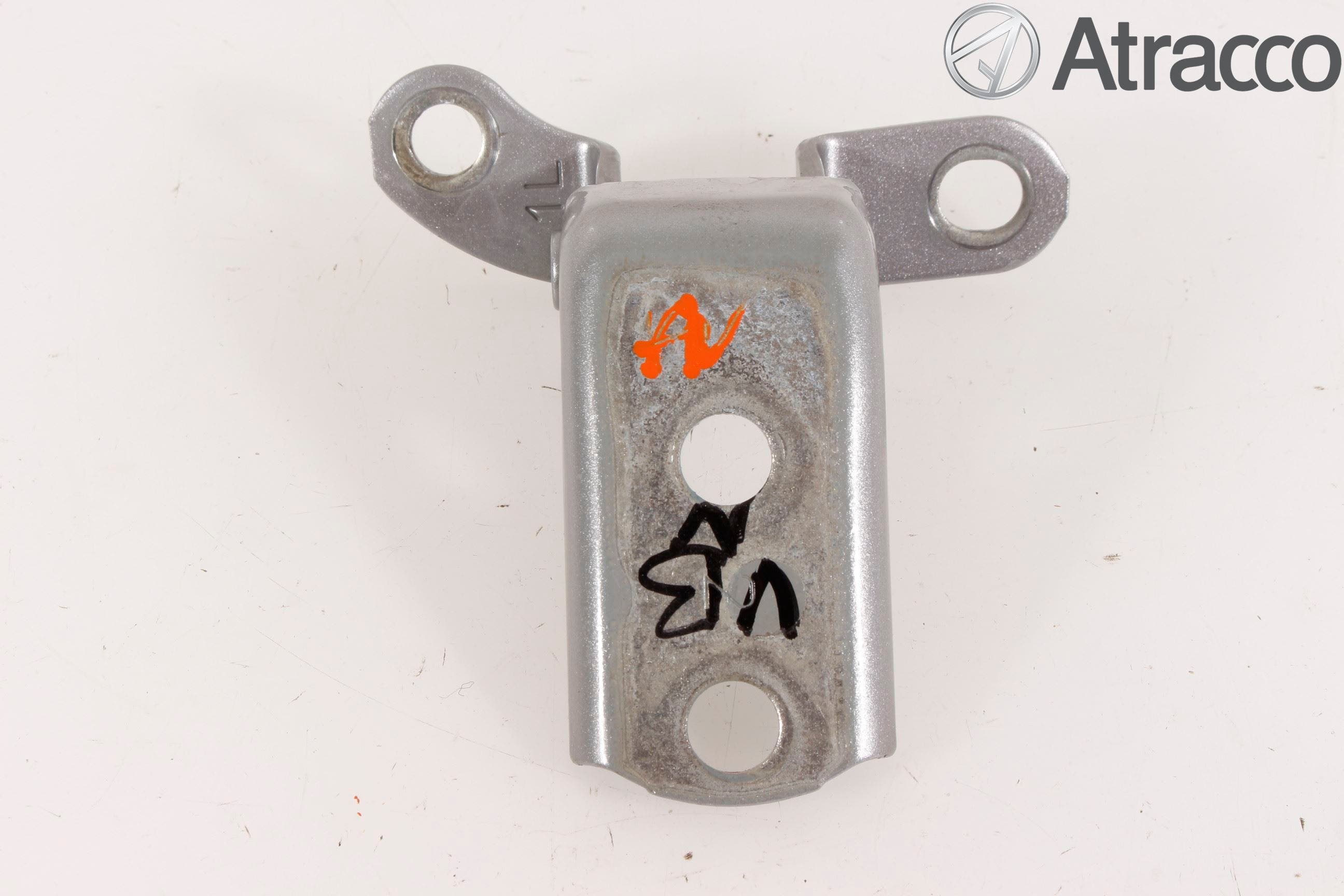 Toyota C-HR 16-23 Dörrgångjärn