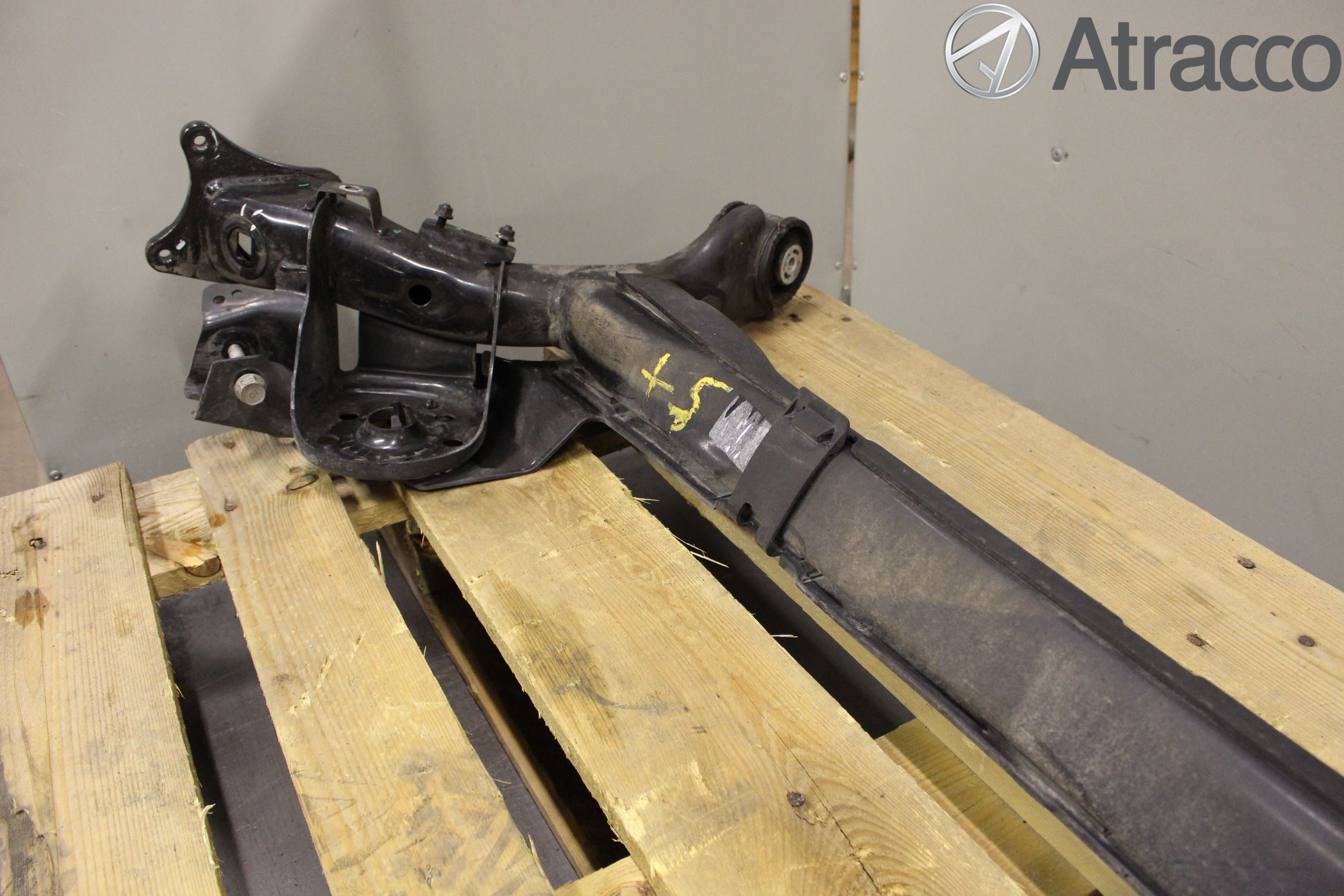 Hyundai i20 GB 15-20 Bakaxelbalk