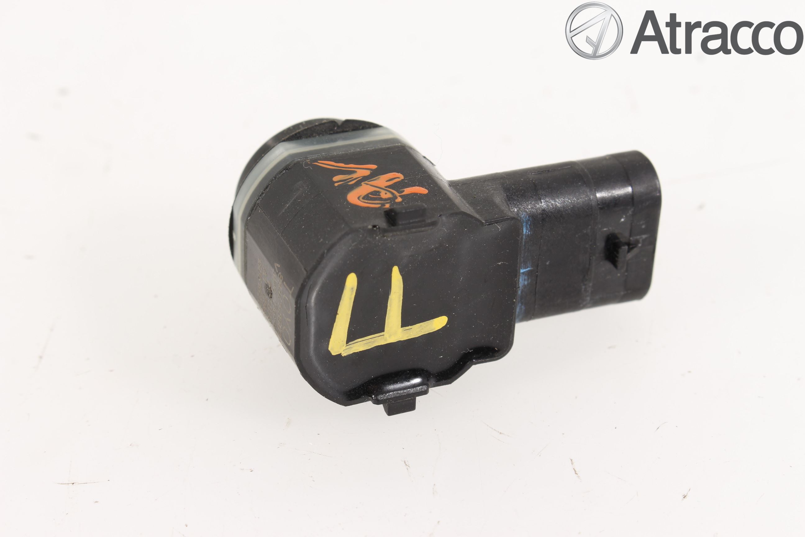 Toyota AURIS 13-19 Parkeringshjälp Frontsensor