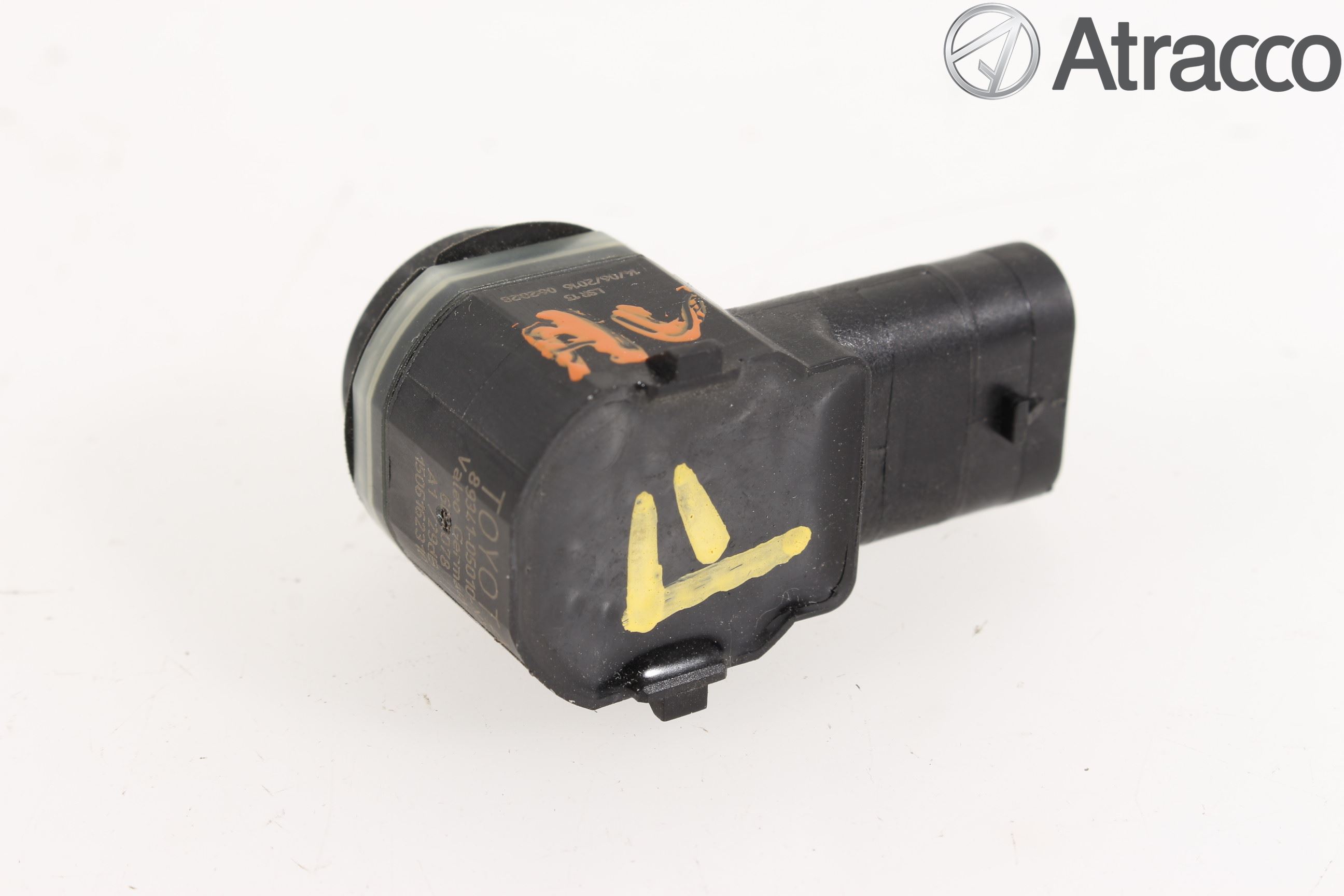 Toyota AURIS 13-19 Parkeringshjälp Frontsensor