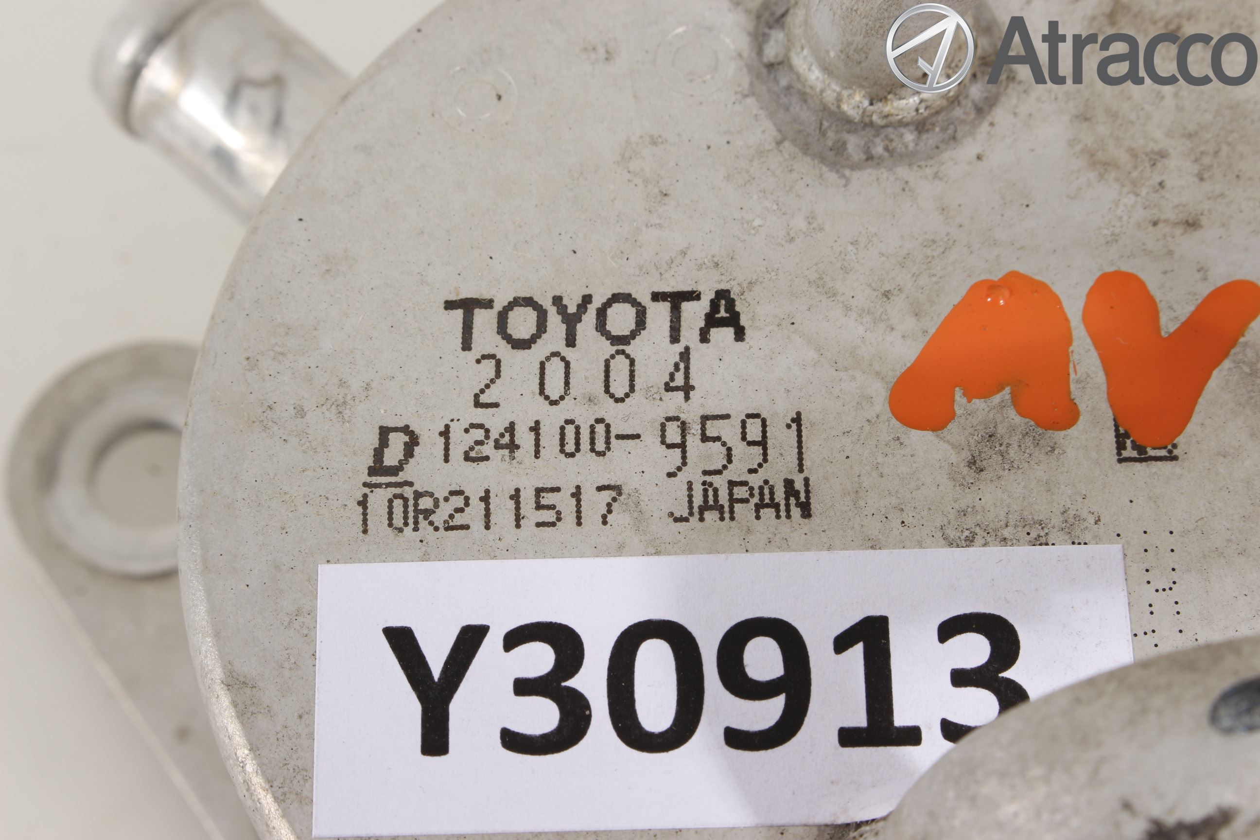 Toyota AVENSIS 09-15 Oljekylare Automat