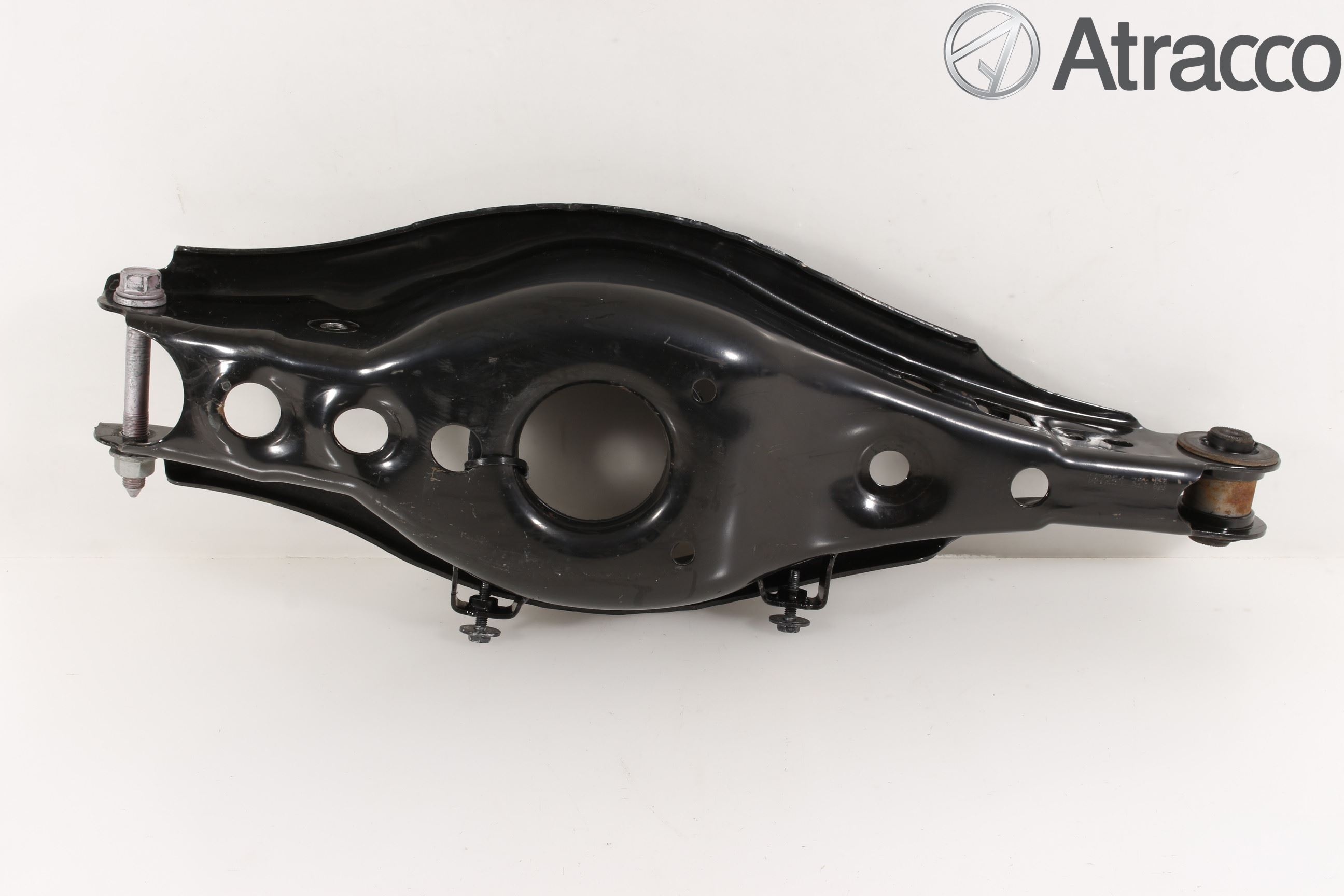 Toyota AURIS 13-19 Bärarm Bak Vänster