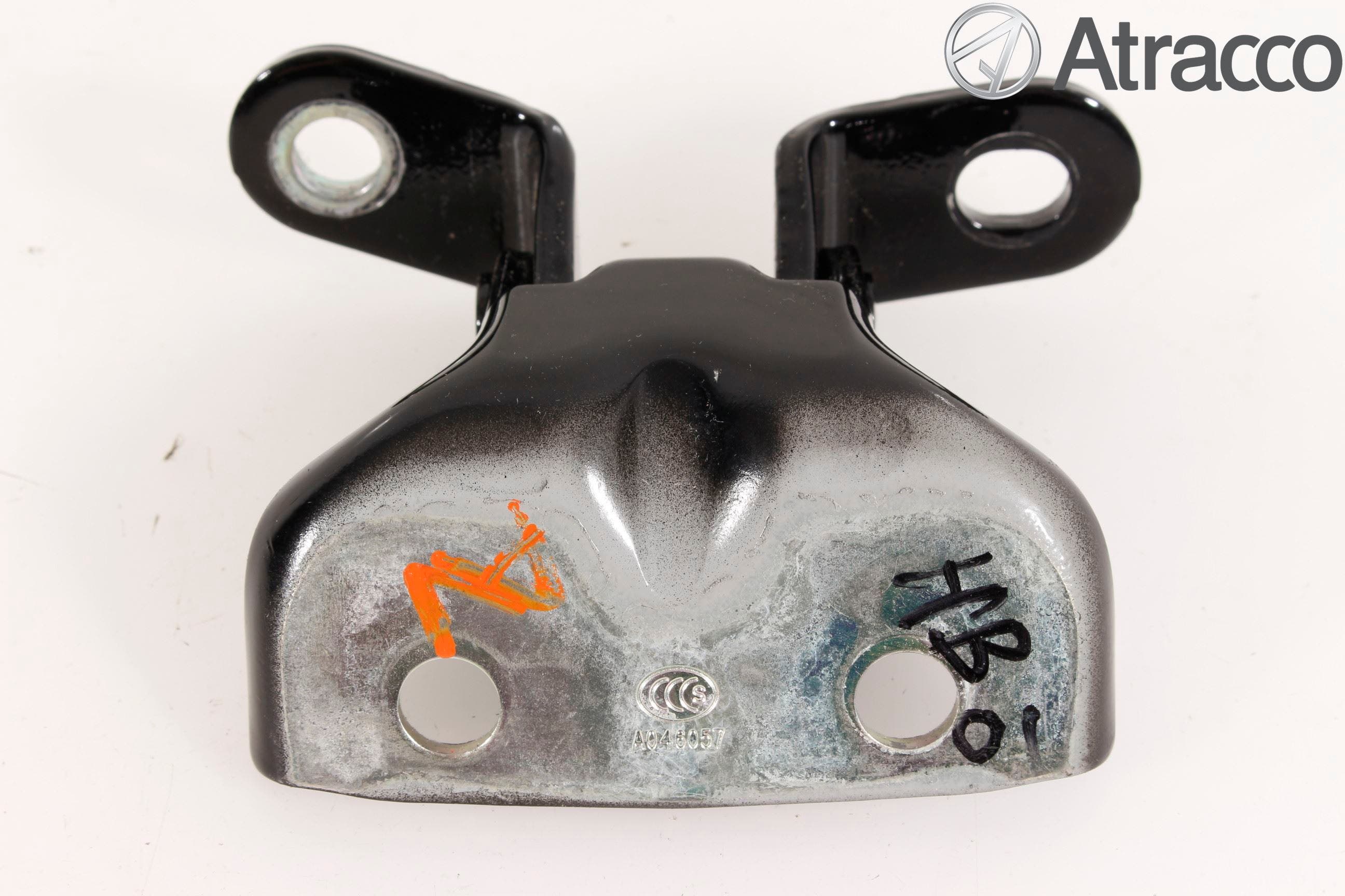 Hyundai i20 GB 15-20 Dörrgångjärn