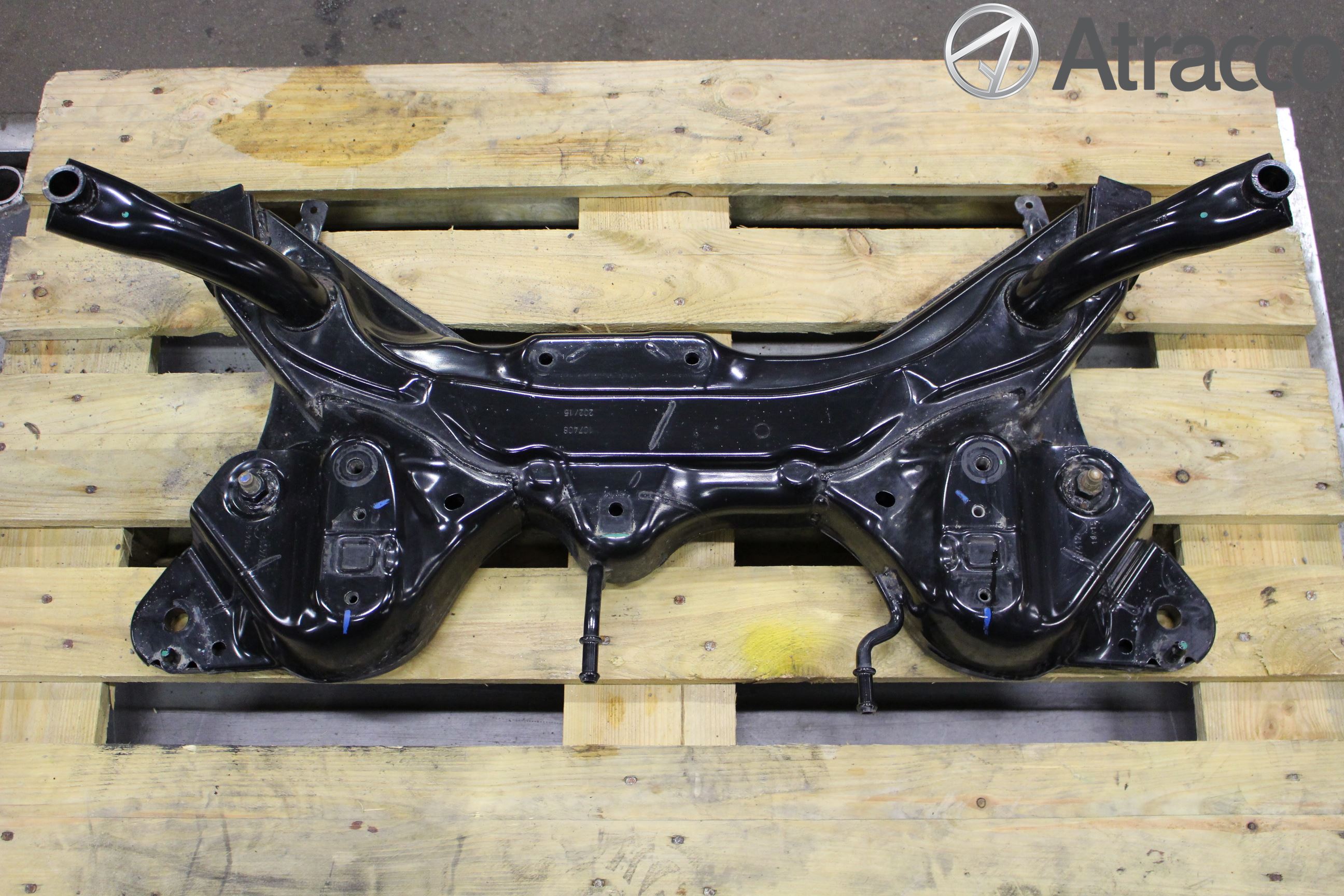 Suzuki SWIFT 11-16 Framvagnsbalk