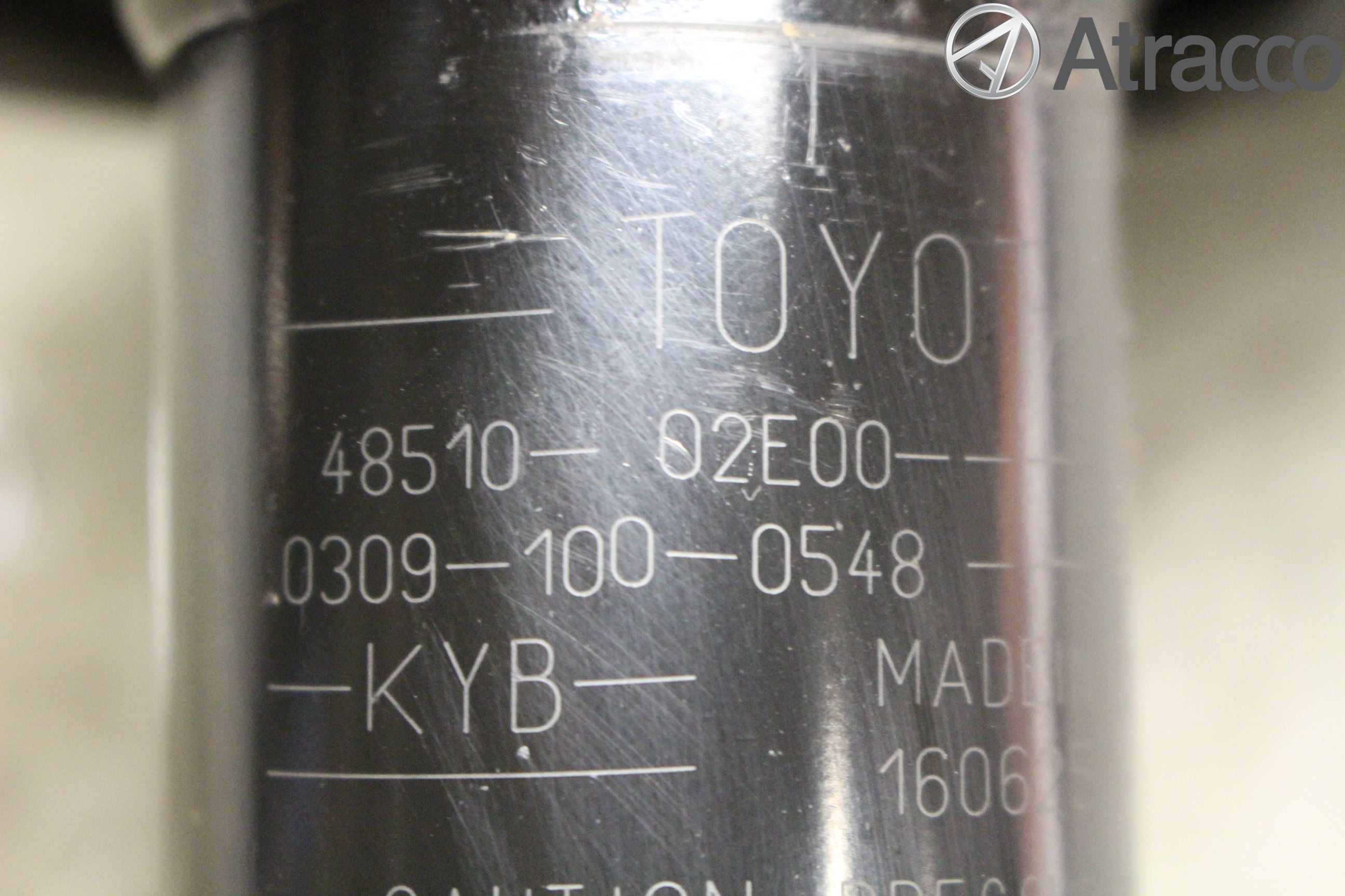 Toyota AURIS 13-19 Fjäderben Fram Höger